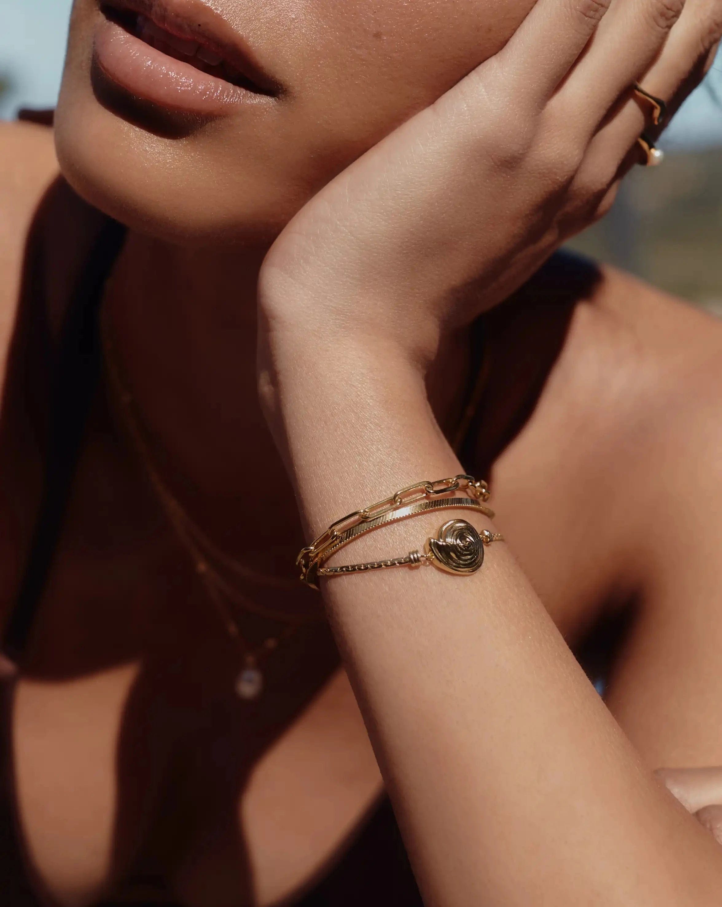 Missoma Spiral Cobra Chain Bracelet | 18ct Gold Plated
