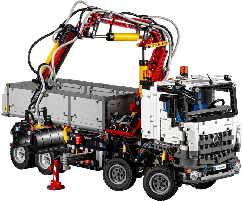 mercedes benz LEGO Technic Mercedes - Benz Arocs 3245 42043