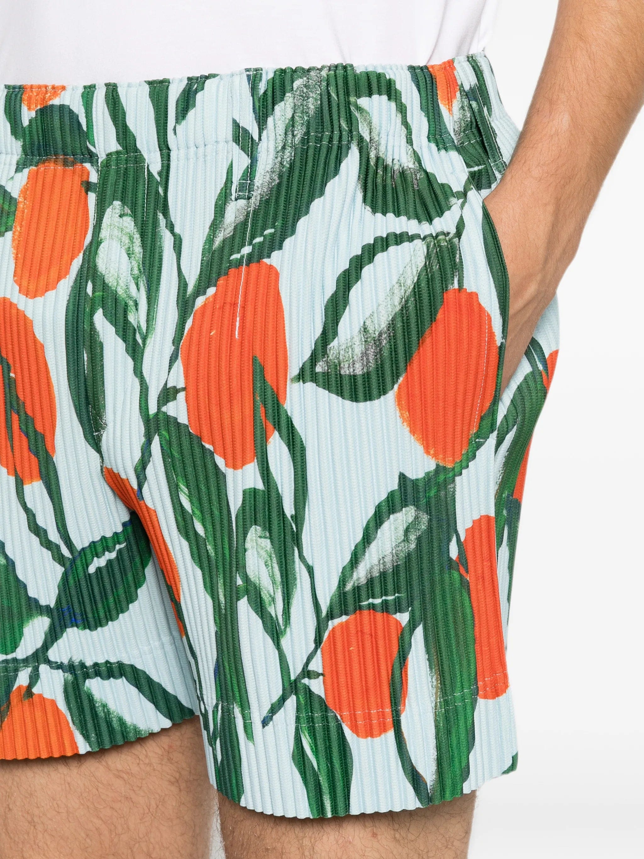 Homme Plissé Issey Miyake fruit - print pleated shorts