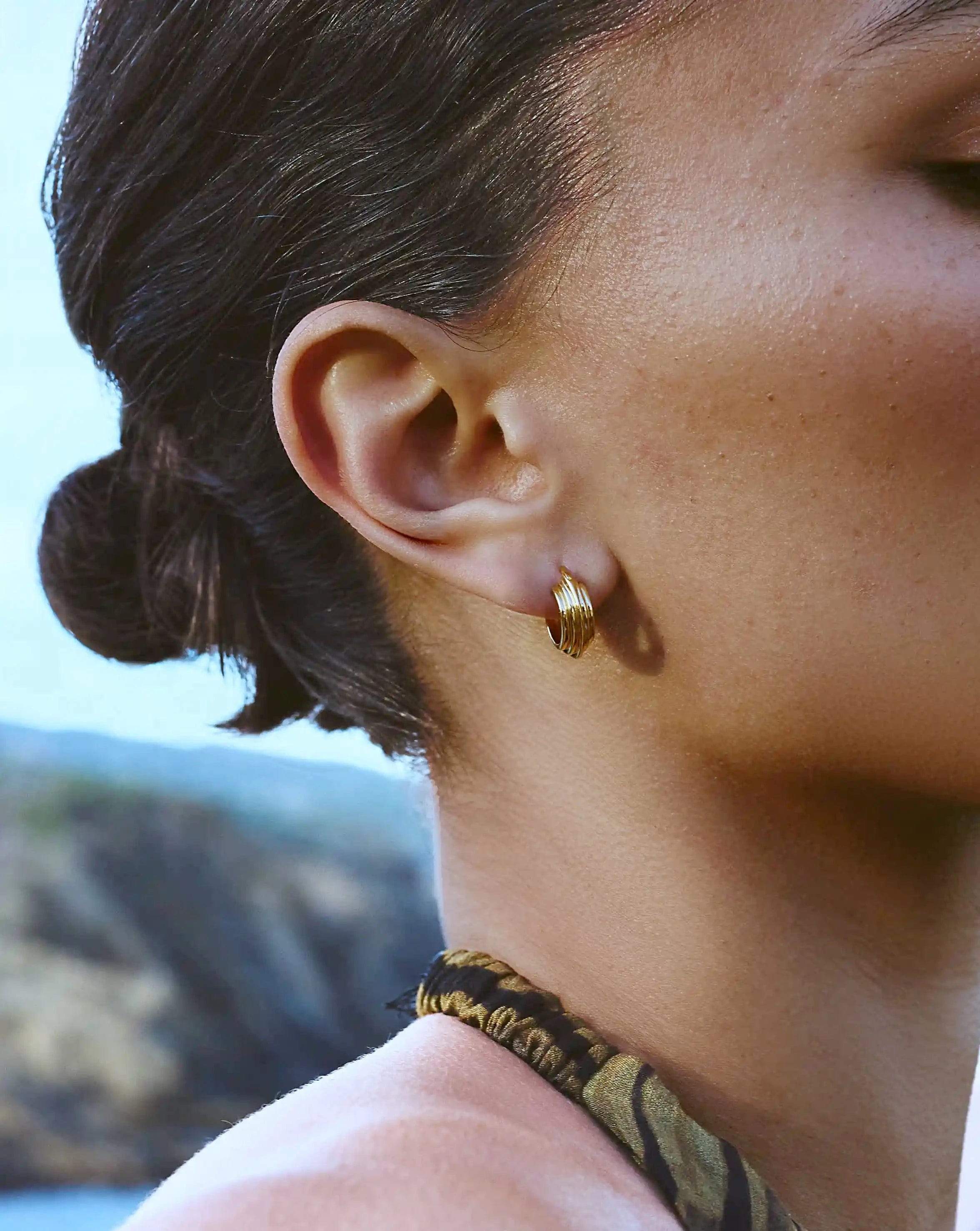 Missoma Lucy Williams Small Ridge Hoop Earrings