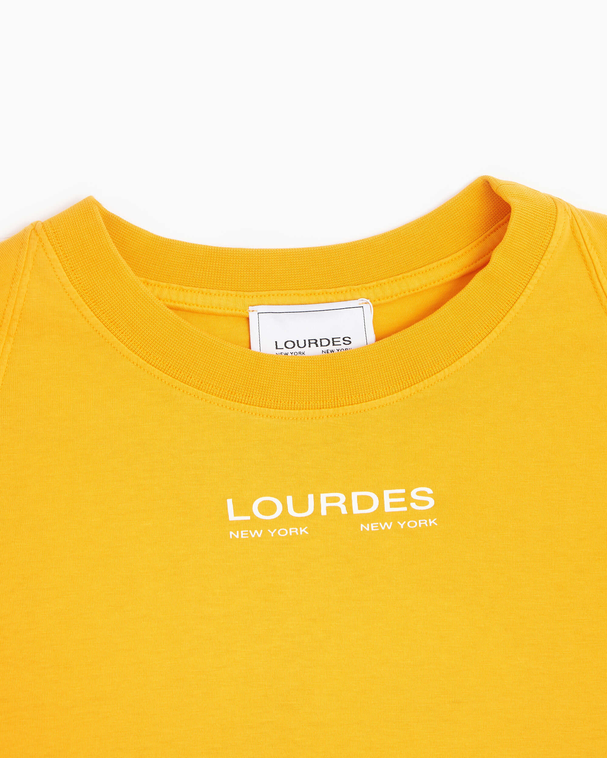 Lourdes New York Camiseta Lourdes New York Lourdes Unisex Graphic T - Shirt Unisex