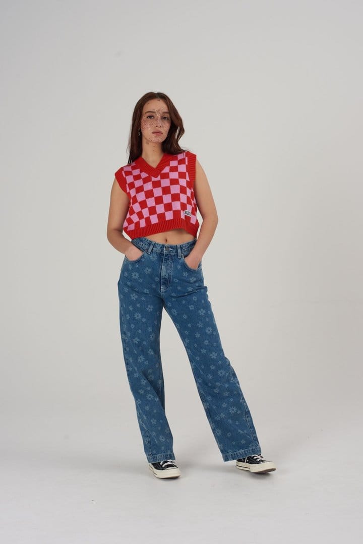 The Ragged Priest Daisy Jean