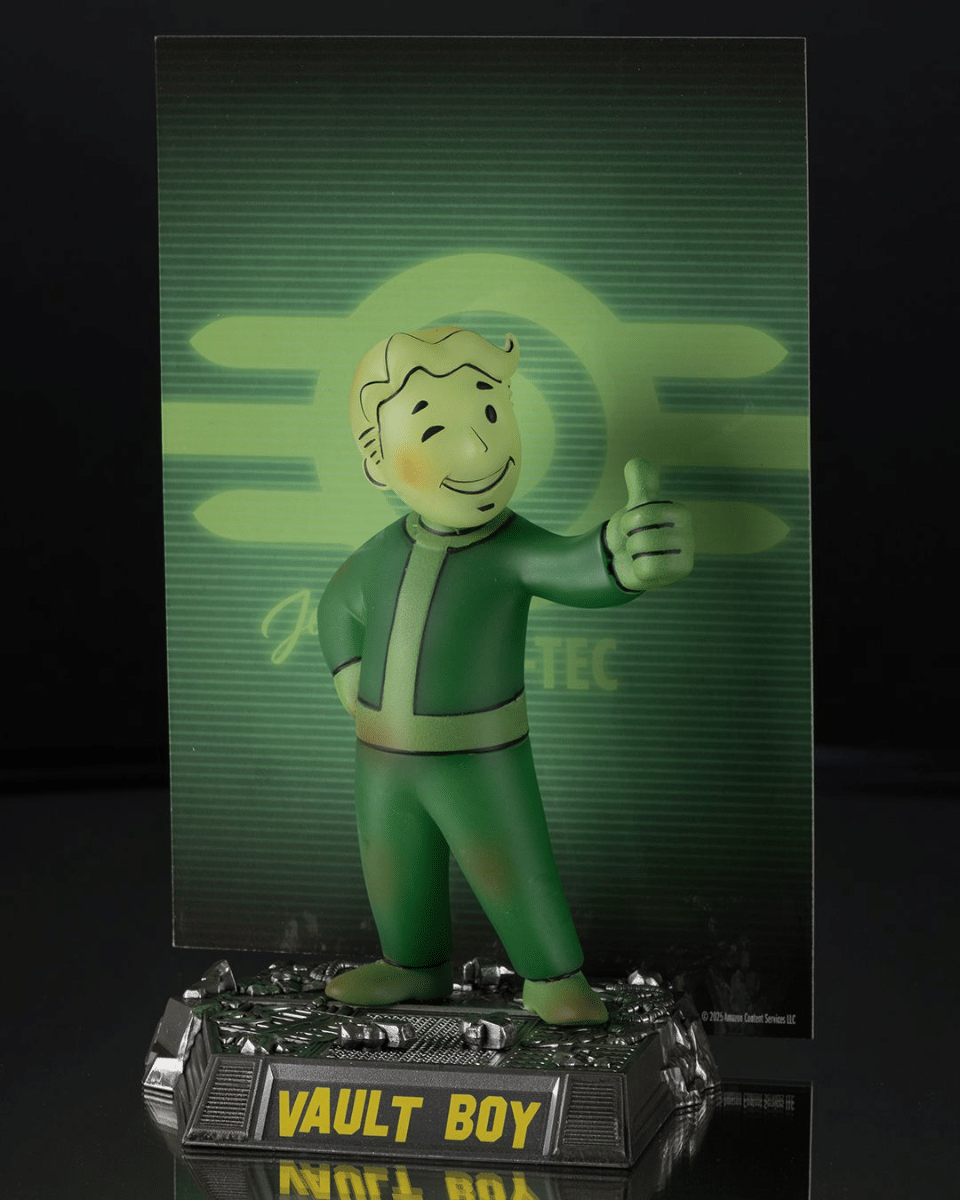 Mcfarlane Toys Fallout - Vault Boy (GW) Movie Maniacs 6" Gold Label Figure
