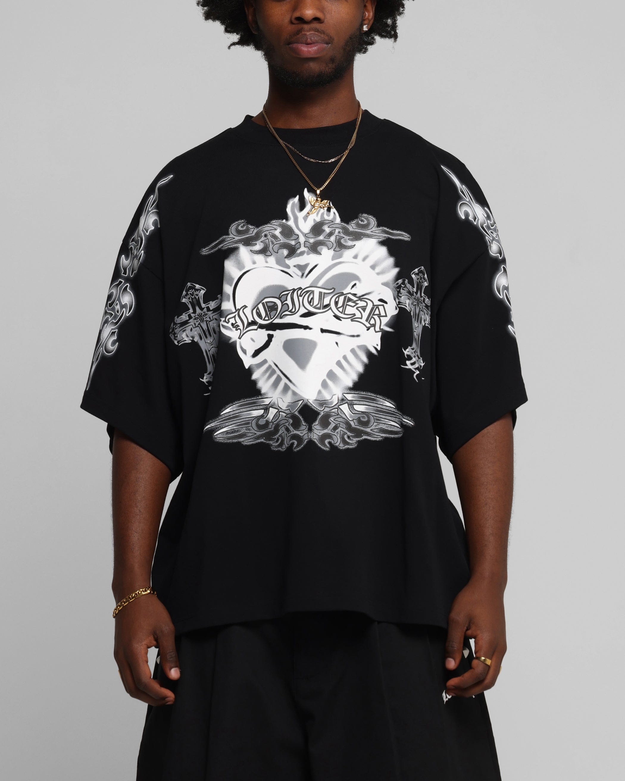 Loiter Hearts T - Shirt Black