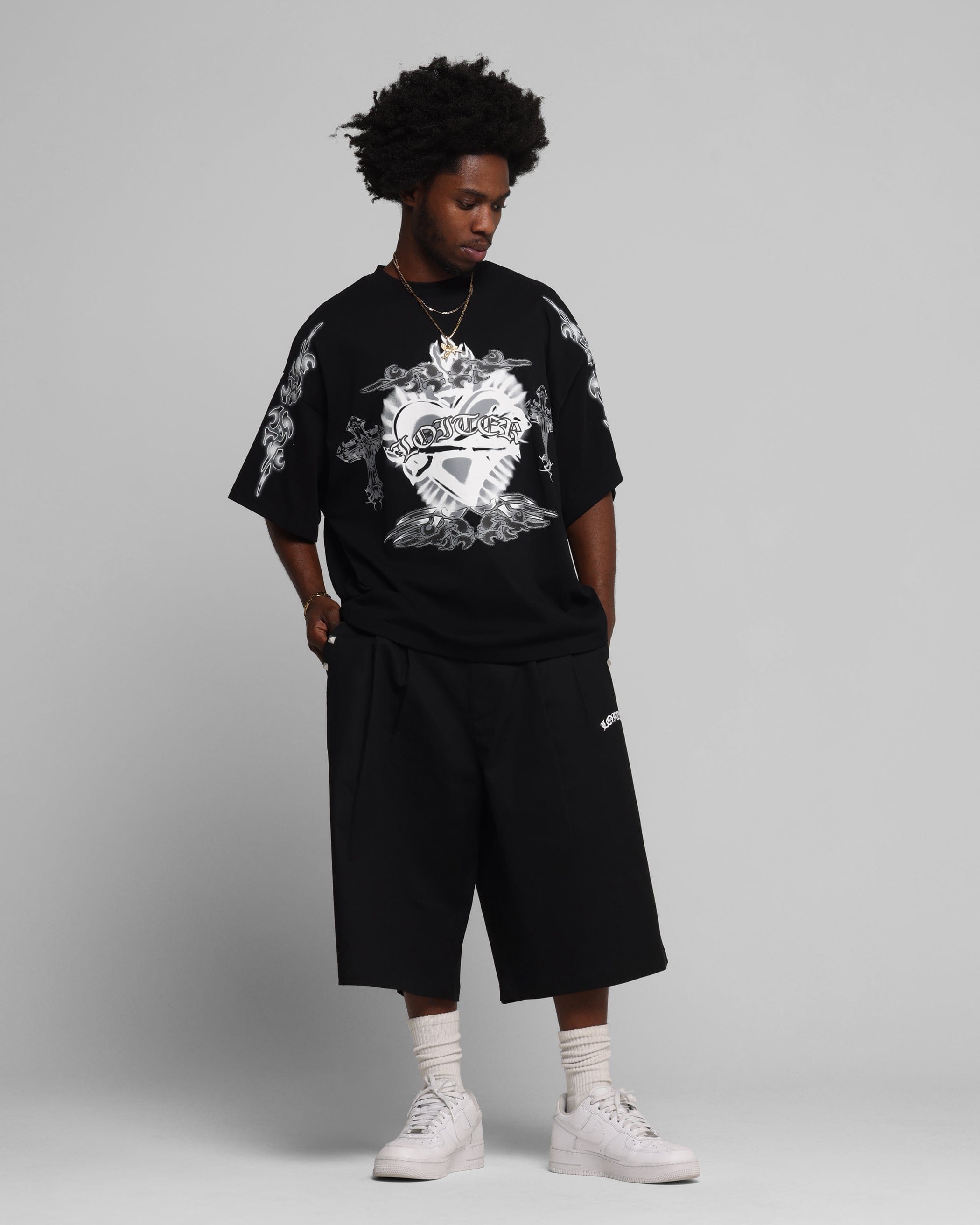 Loiter Hearts T - Shirt Black
