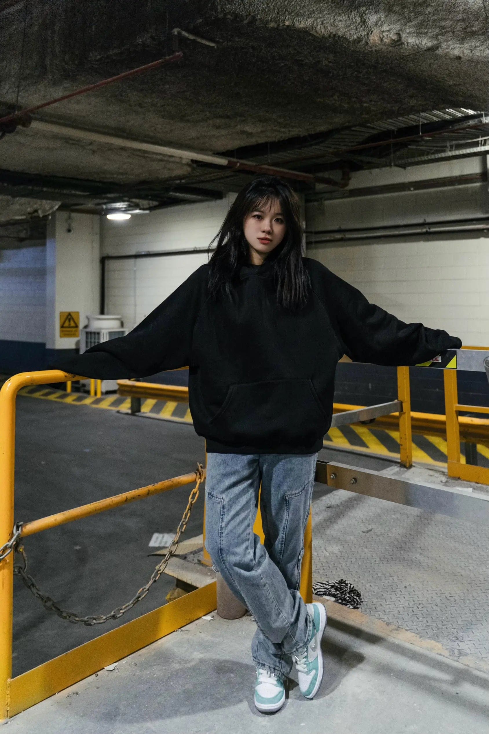 Prior Archives CORE Essentials Raglan Sleeve Hoodie Ater