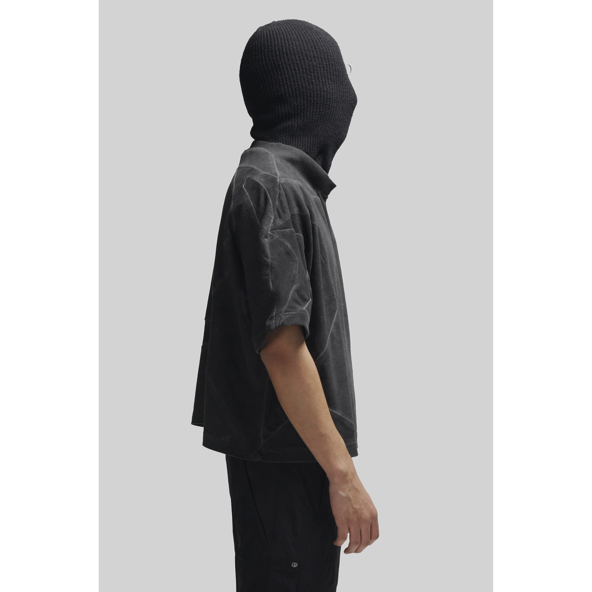 Outbreak REACT T-Shirt (BLACK)