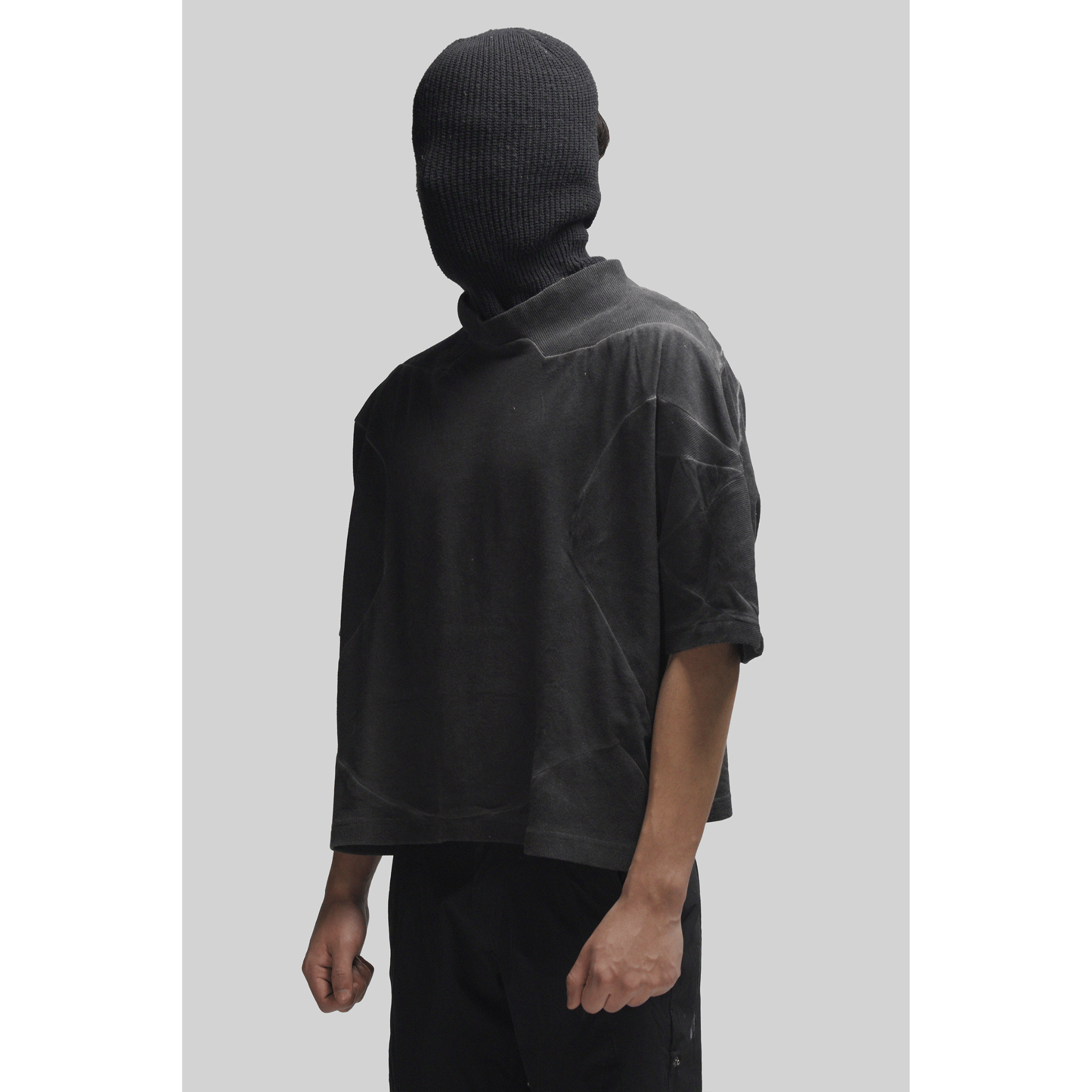 Outbreak REACT T-Shirt (BLACK)