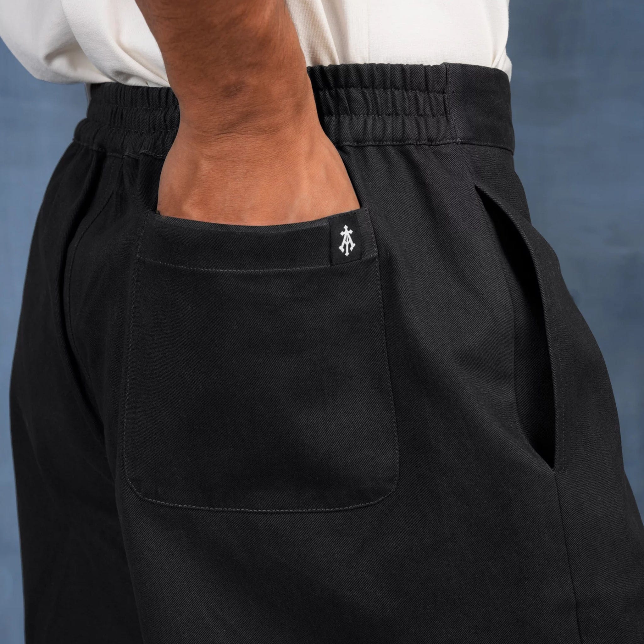 Almost Gods CONSTRUCTED TWILL SHORTS (BLACK)