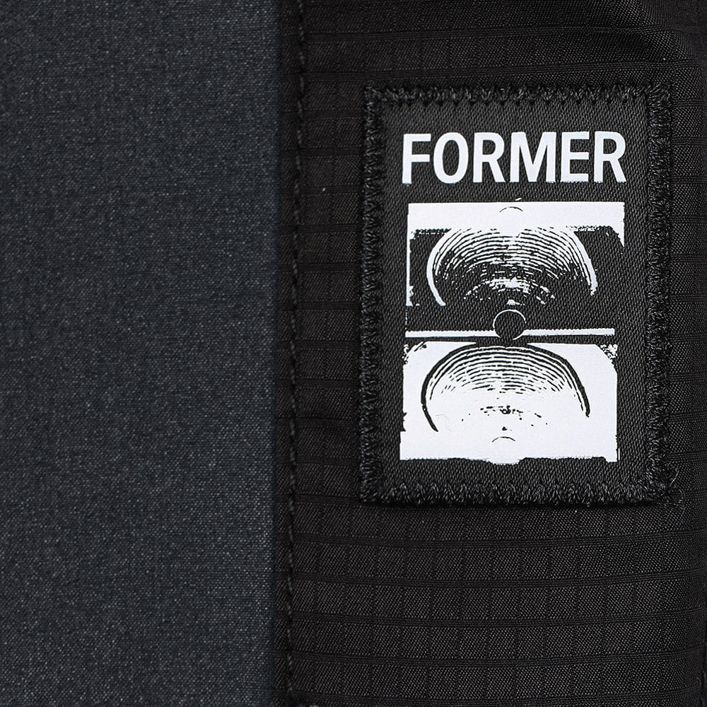 Former System 19 Trunk Black