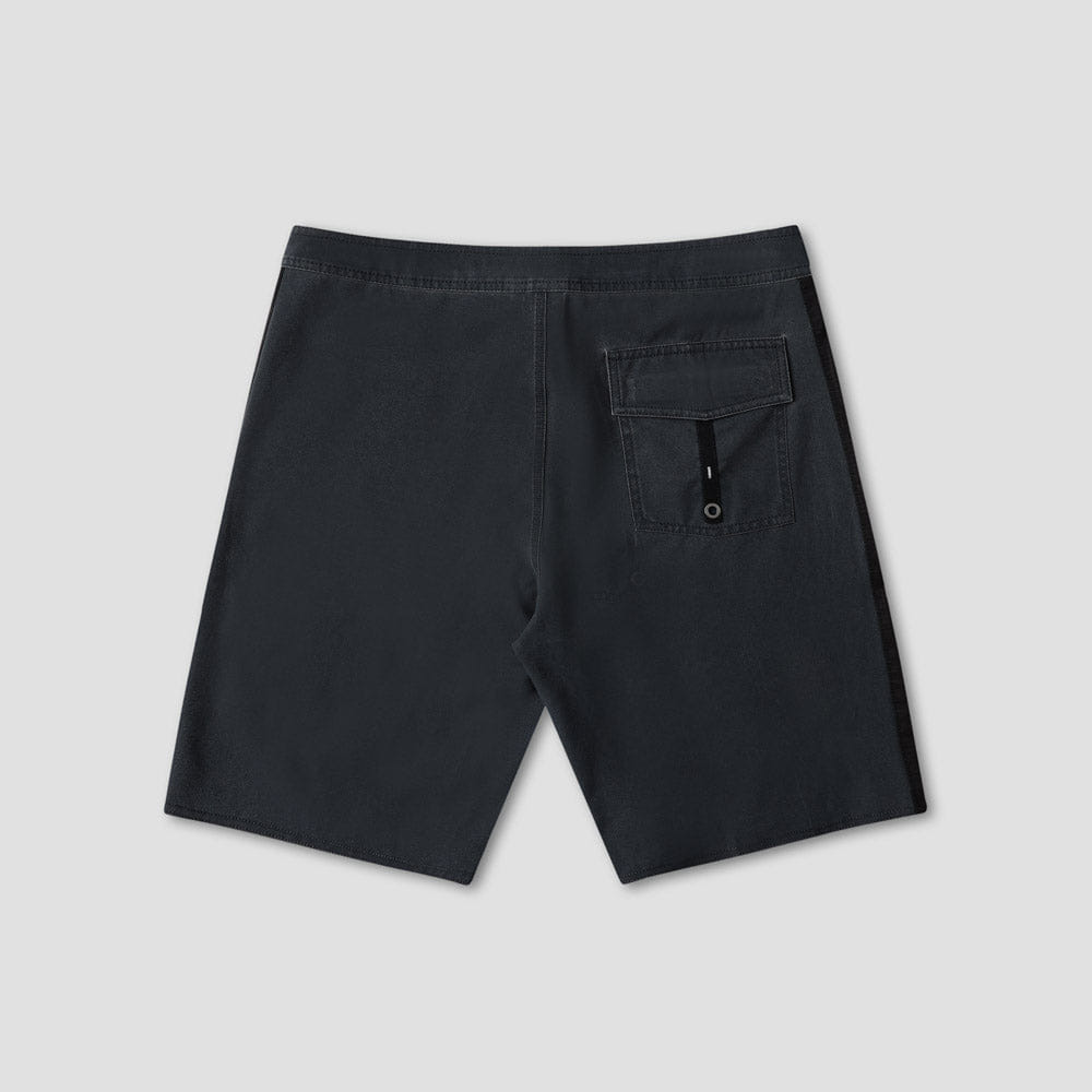 Former System 19 Trunk Black