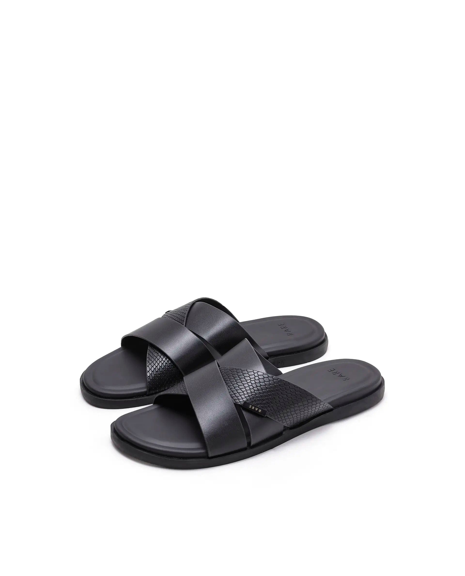Rarez Men's Groove Black Leather Regular Sandal
