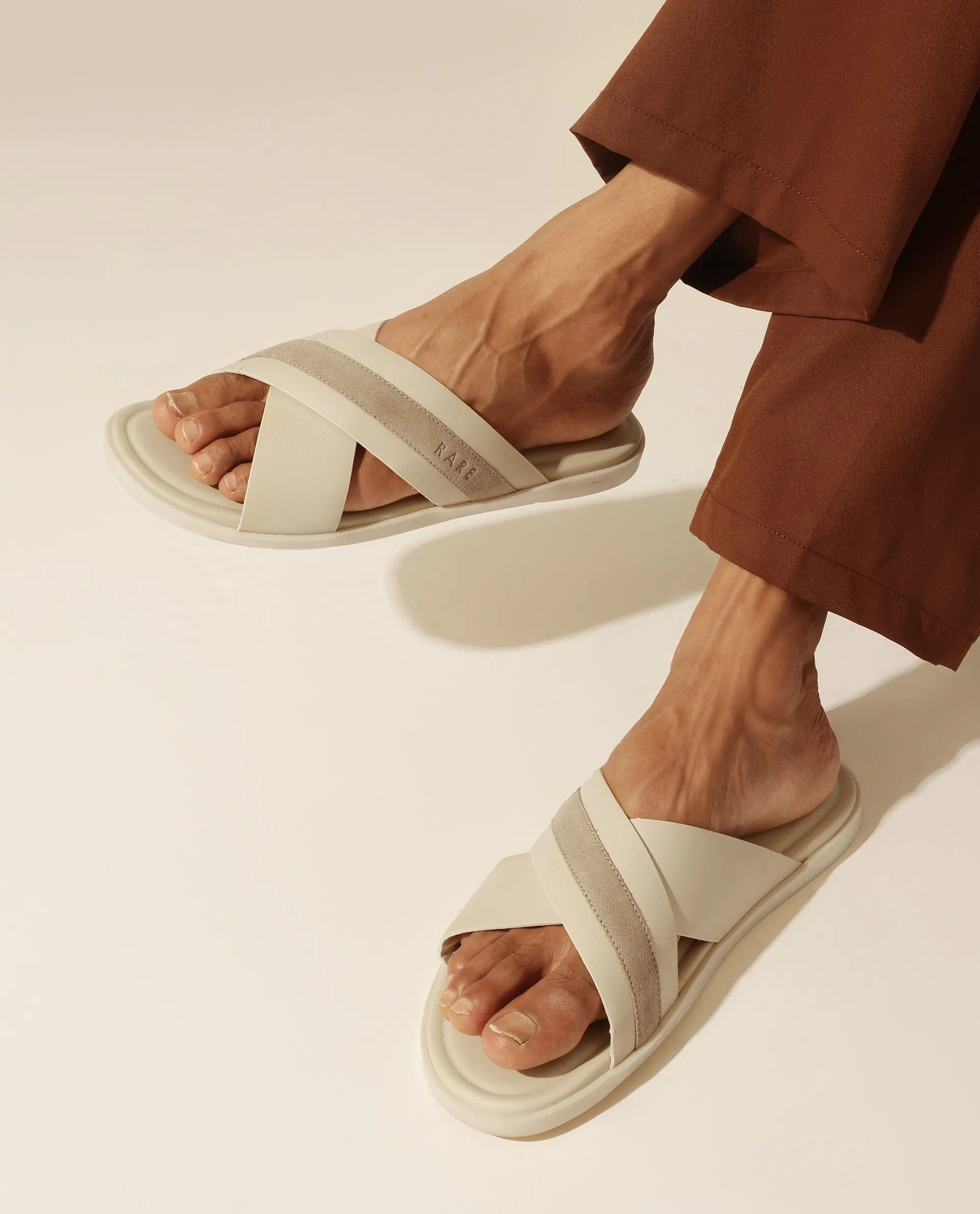 RAREZ Rare Rabbit Men's Stride Beige Slip - On Closure Sandal