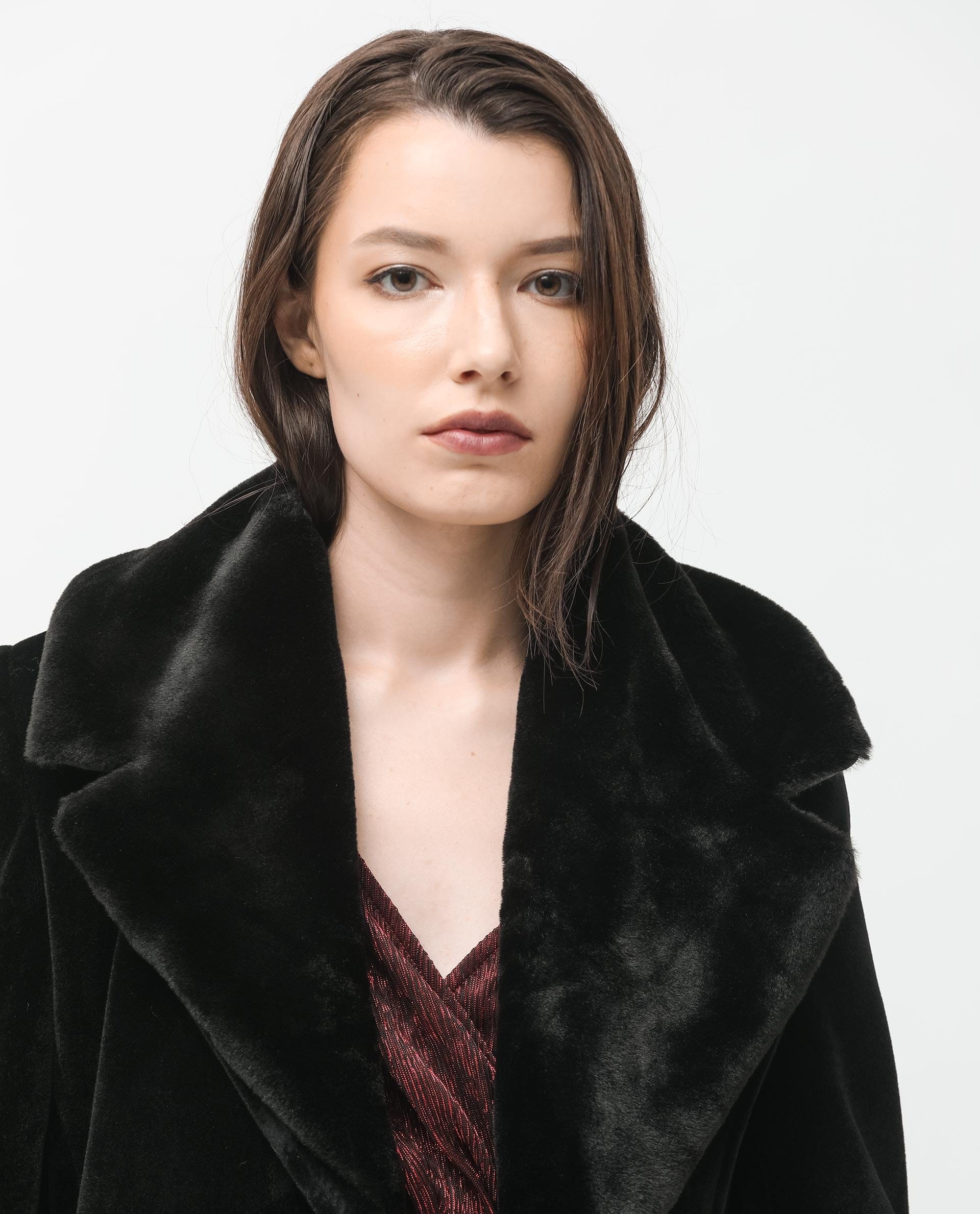 Rareism Women's Teich Black Polyester Lapel Neck Plain Knee Length Regular Fit Long Coat