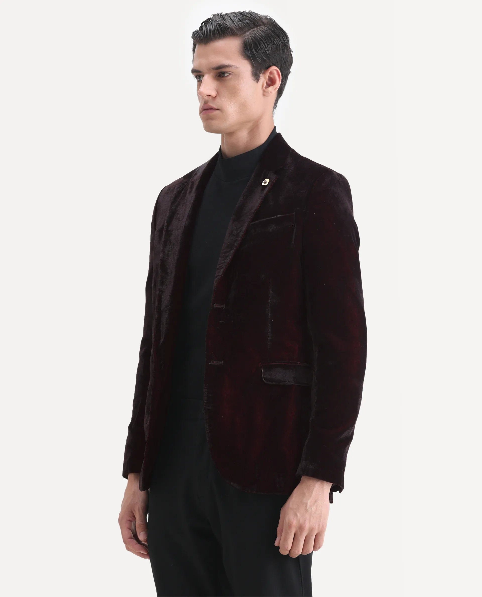 RARE Rabbit Men's Velter Dark Maroon Velvet Plain Tailored Fit Full Sleeve Lapel Neck Blazer