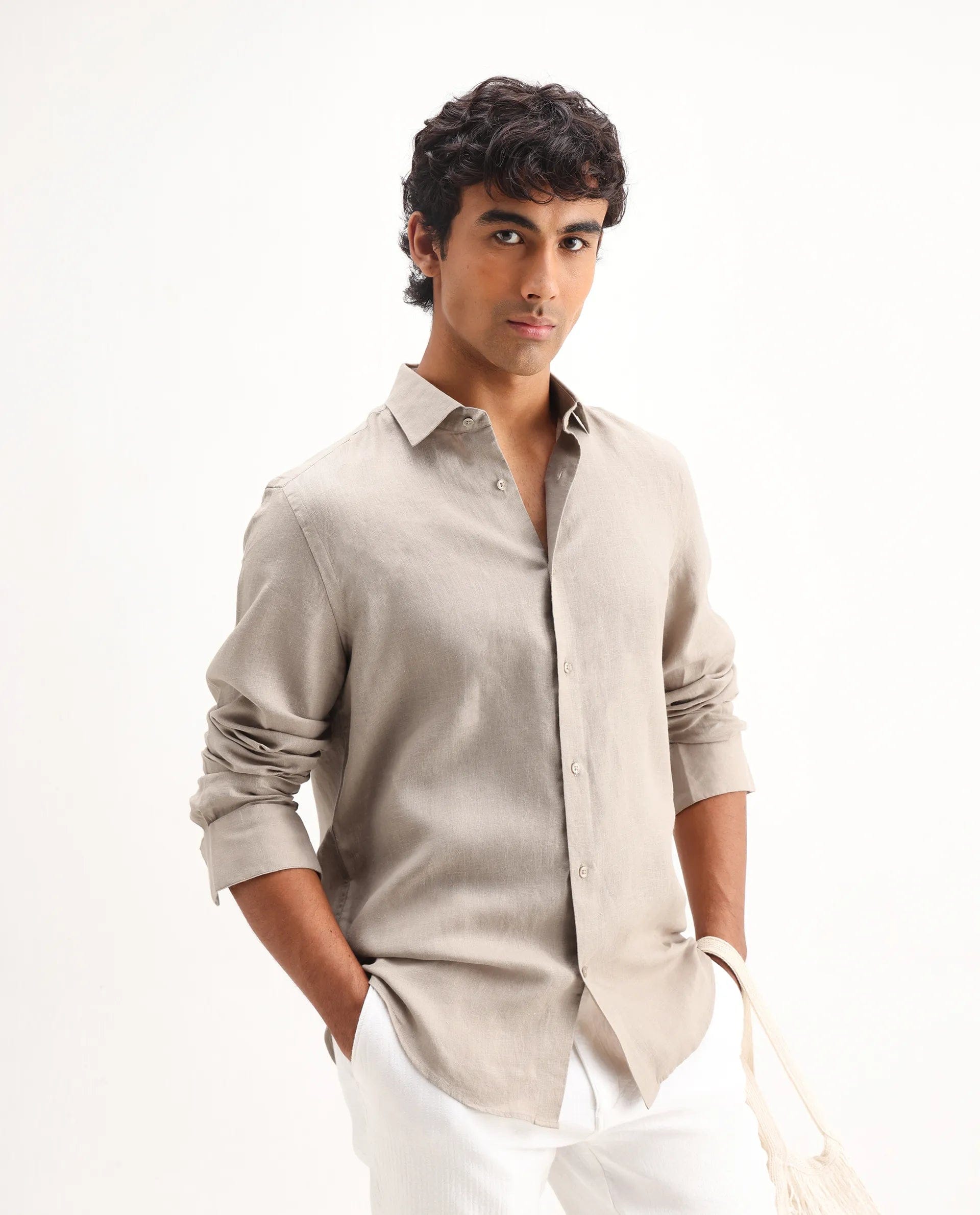 RARE Rabbit Men's Mavi Beige Linen Plain Regular Fit Full Sleeve Collared Shirt