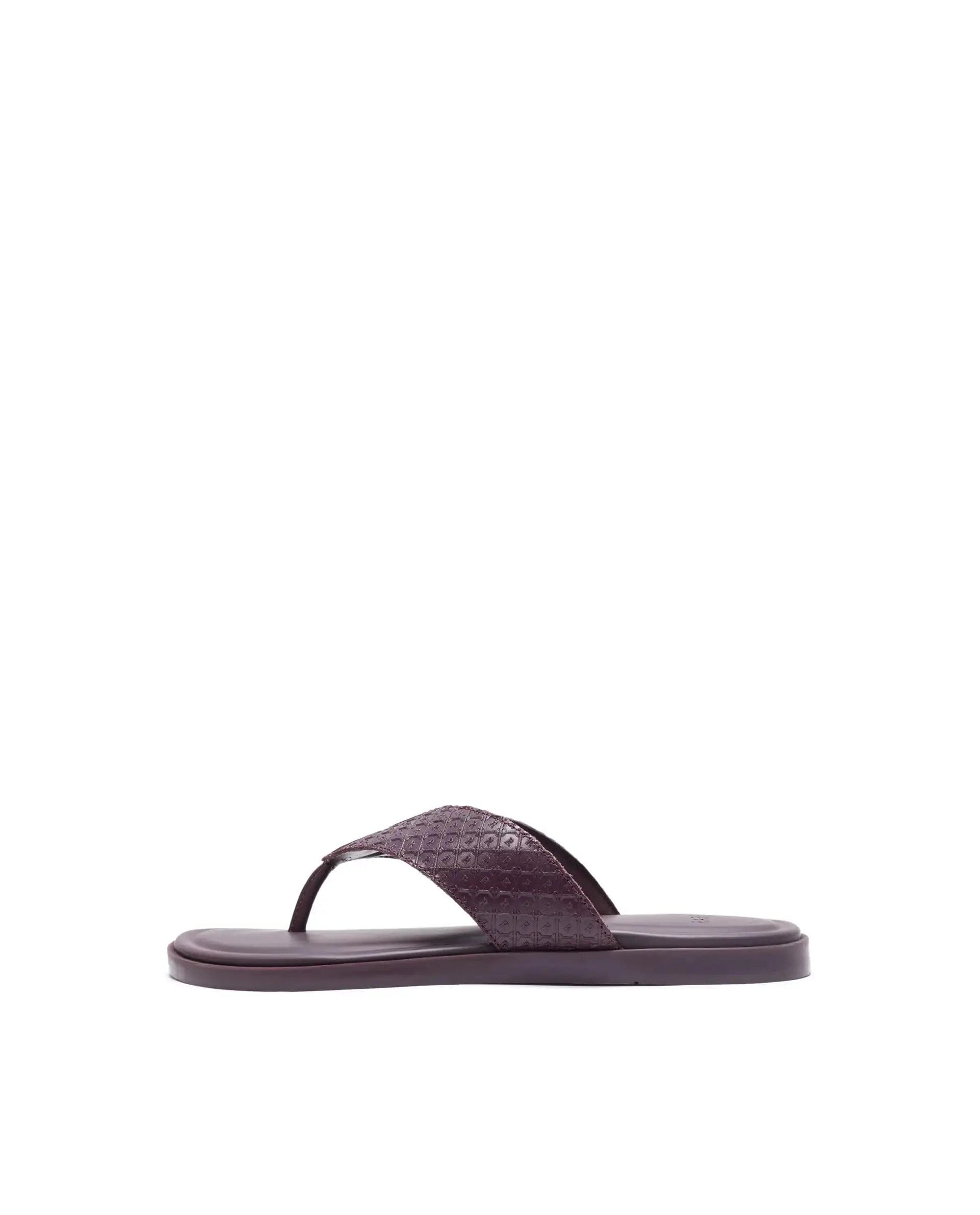 RAREZ Rare Rabbit Men's Starry Bordo Slip - On Closure Sandal