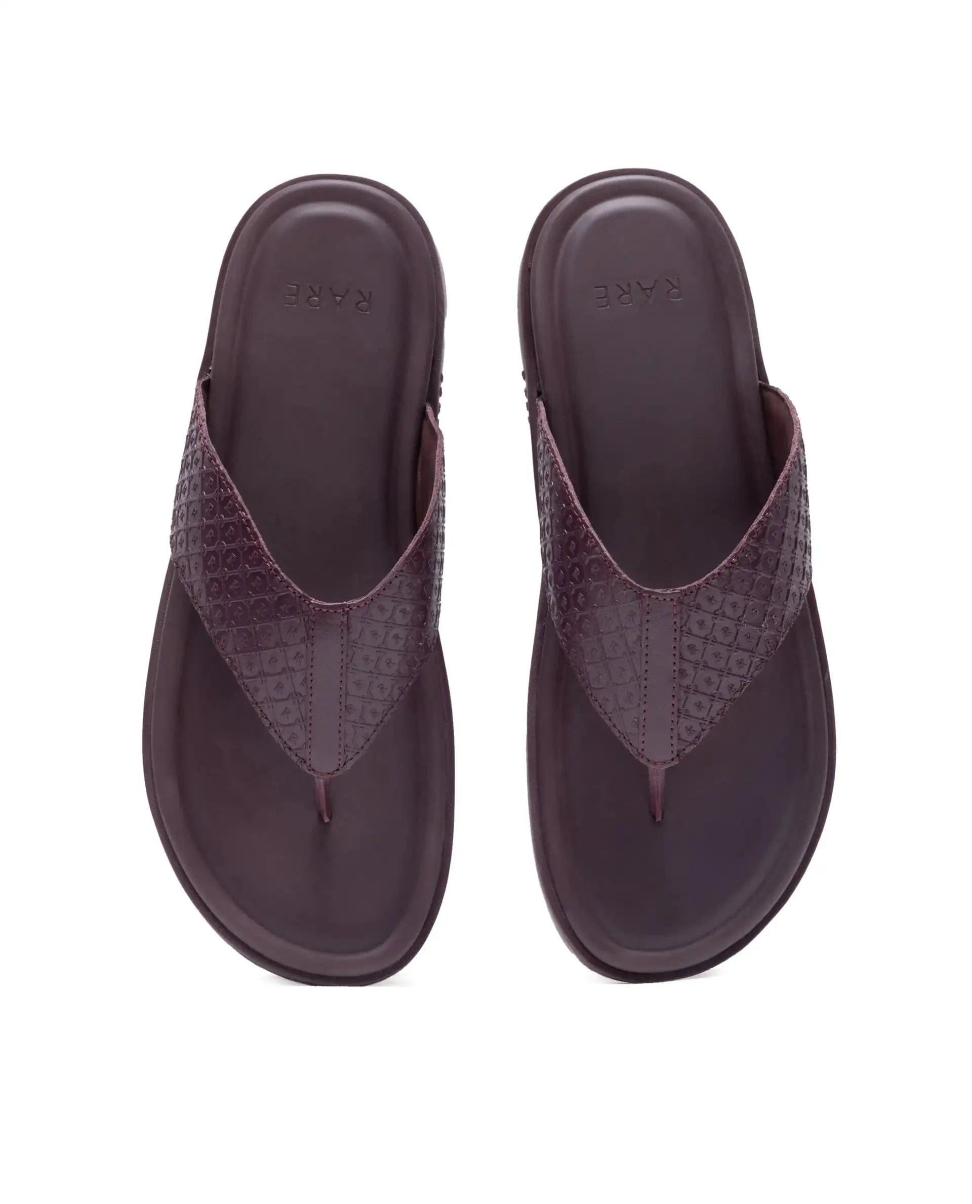 RAREZ Rare Rabbit Men's Starry Bordo Slip - On Closure Sandal