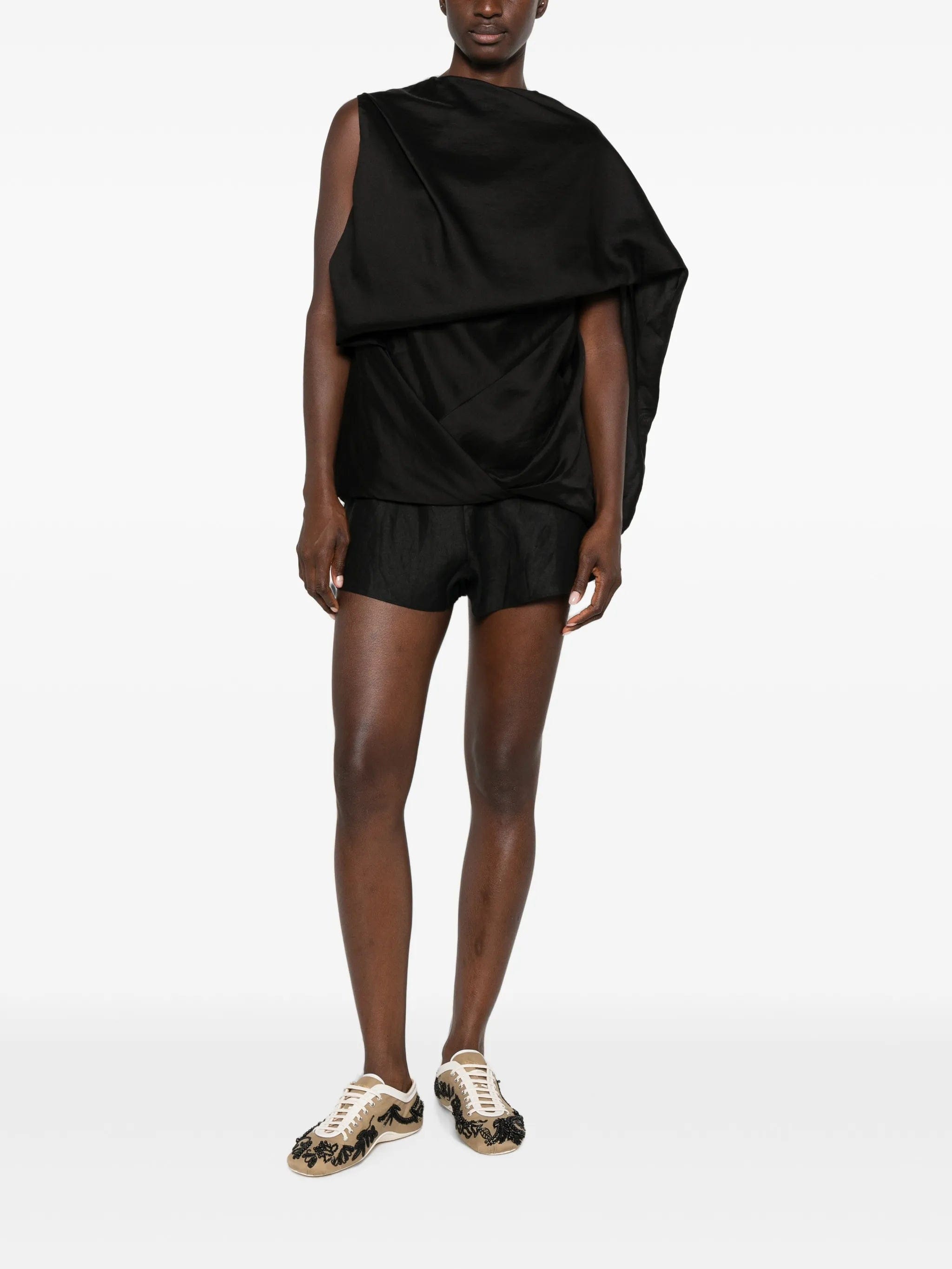 DÔEN Loren linen shorts