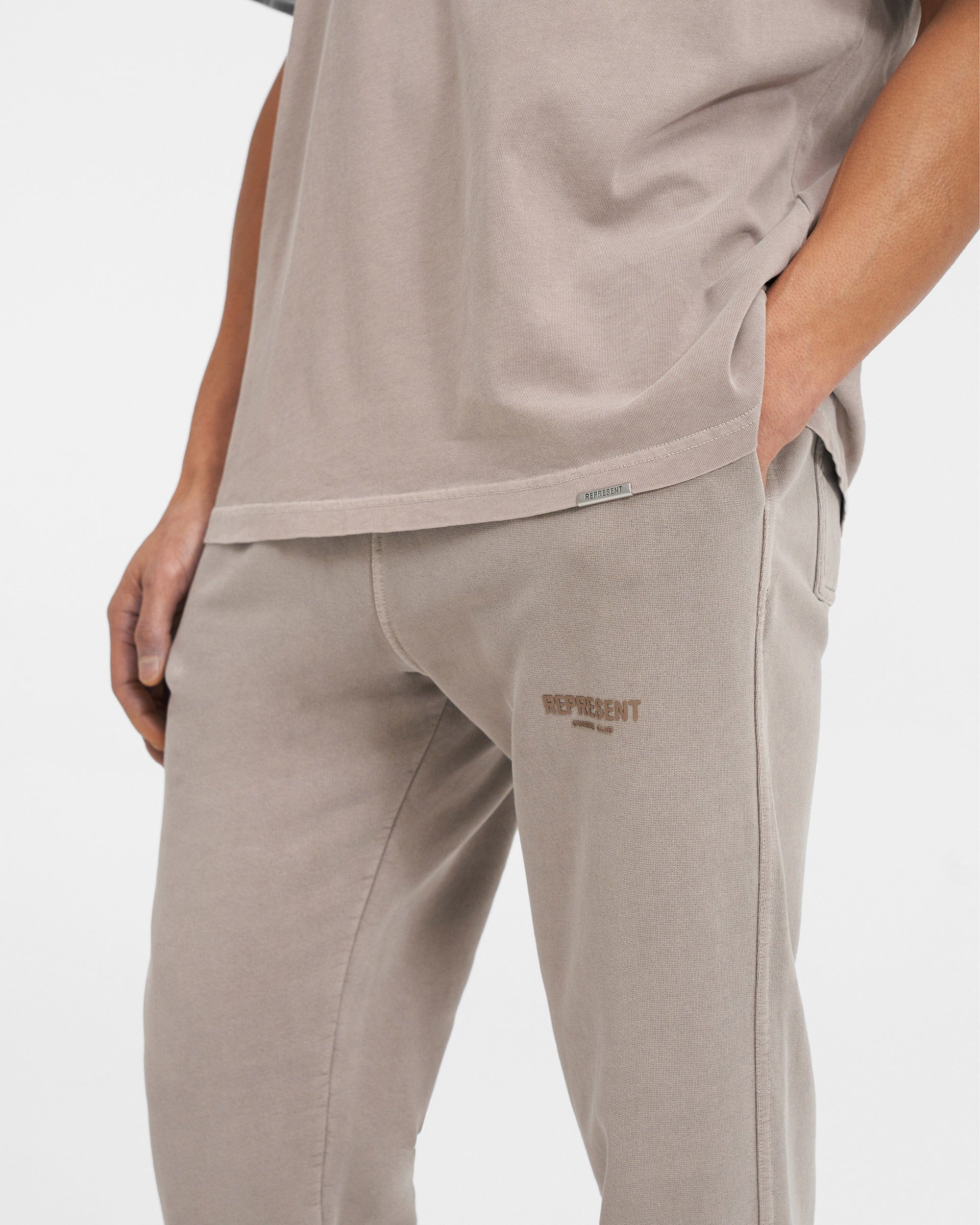Owners Club Represent Owners Club Sweatpant - Mushroom