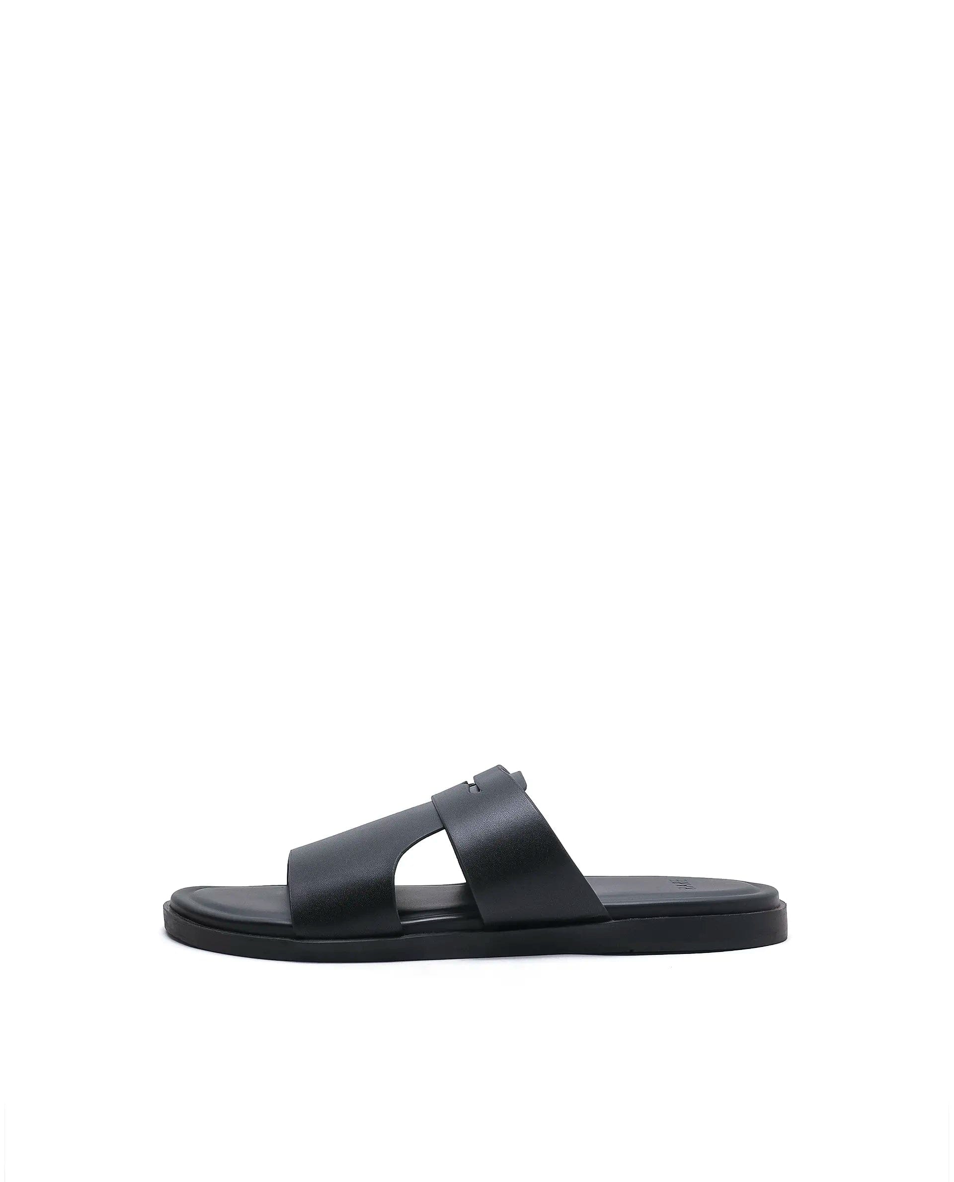 Rarez Men's Jaxa Black Leather Regular Sandal
