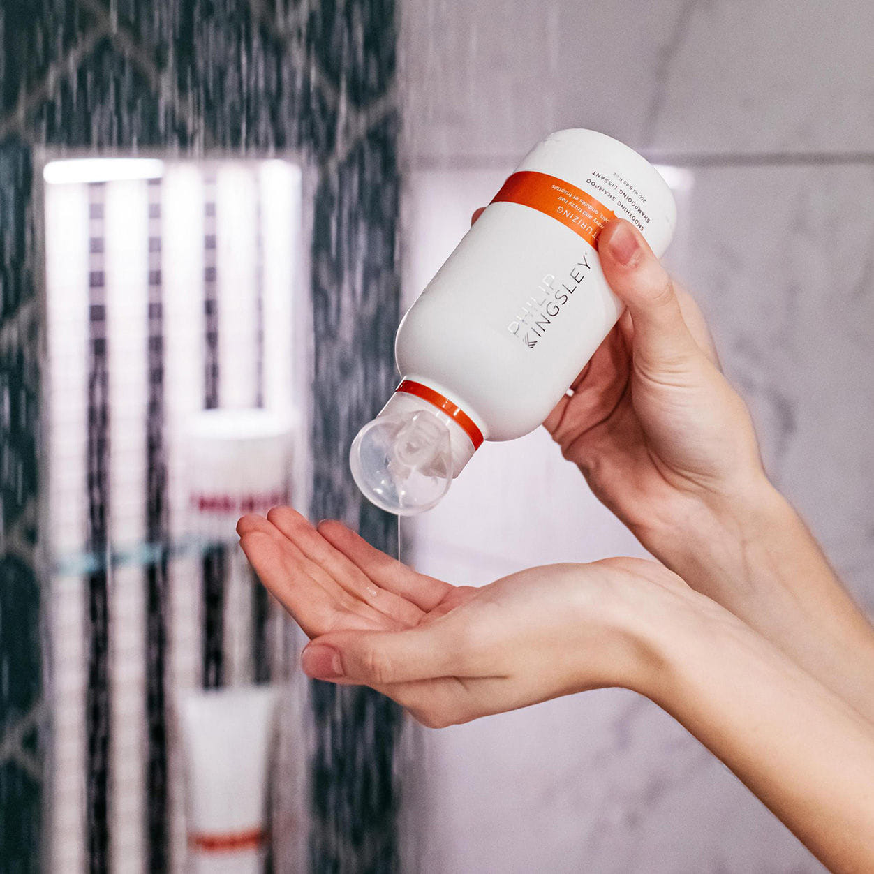Philip Kingsley Re - Moisturizing Smoothing Shampoo