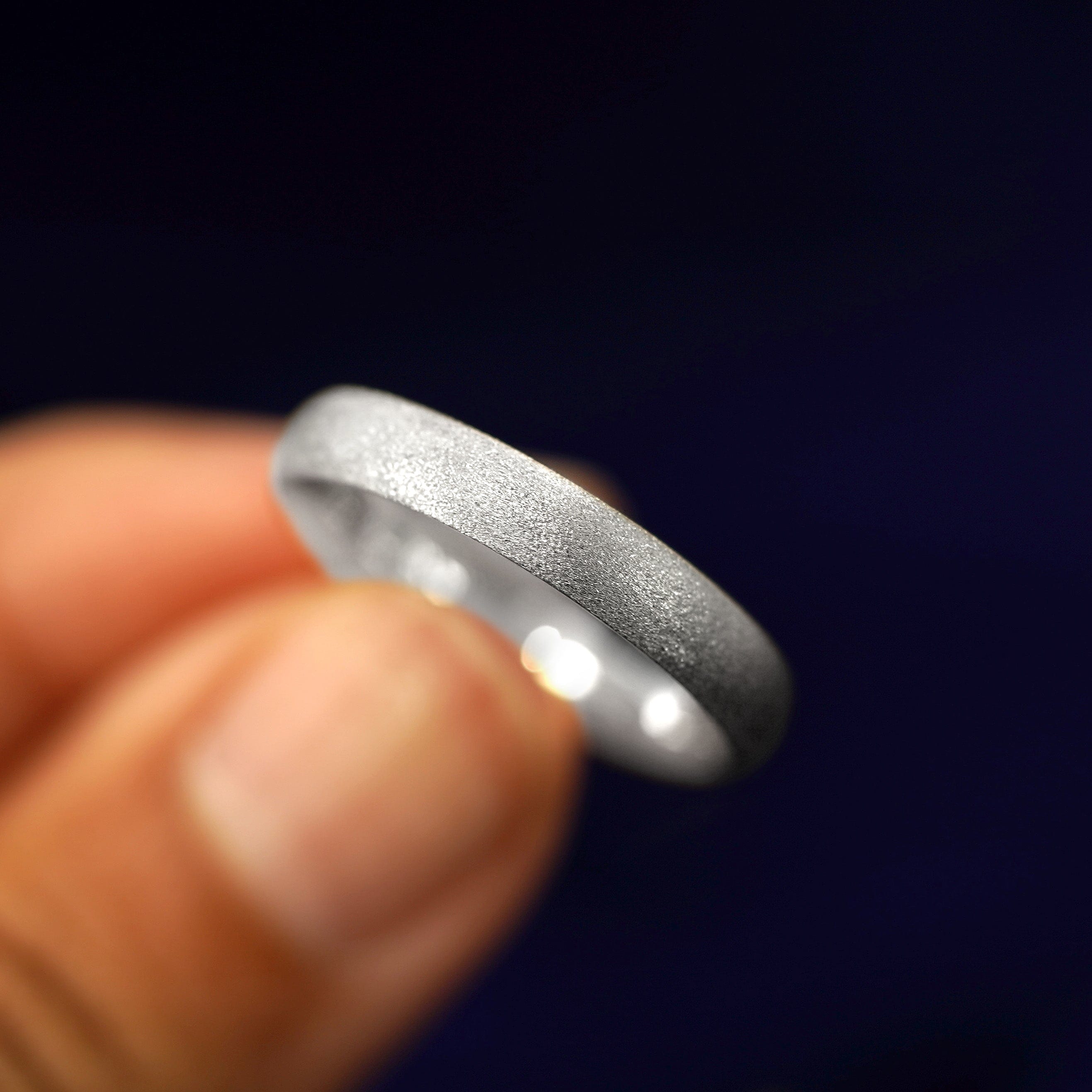 Automic Gold Studio Silver Curvy Stardust Band