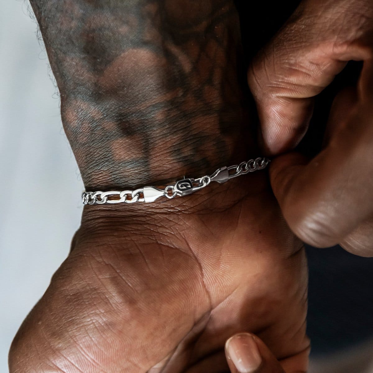 GLD Men Figaro Link Chain + Bracelet Bundle in White Gold - 4 mm