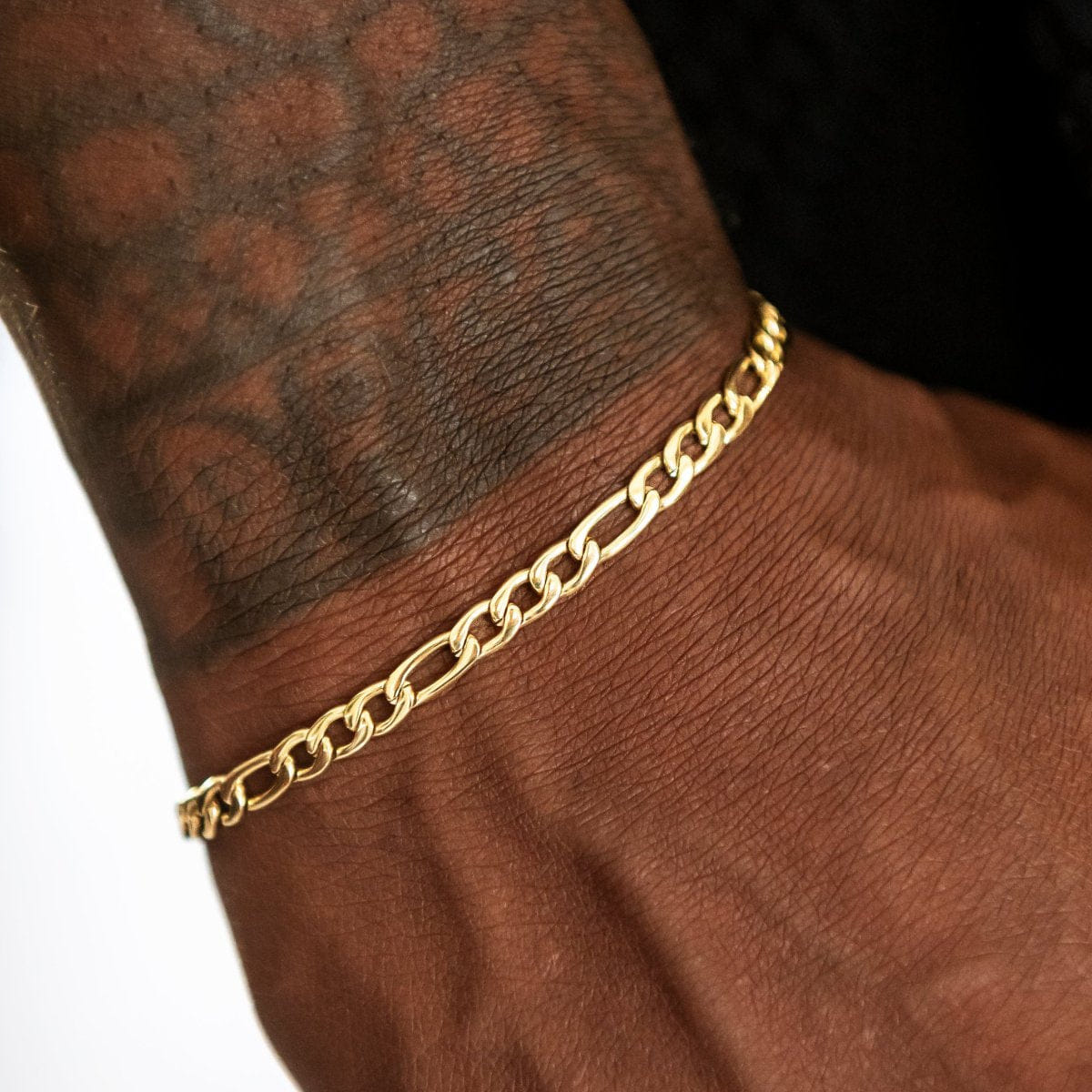 GLD Men Figaro Link Chain + Bracelet Bundle in Yellow Gold - 4 mm