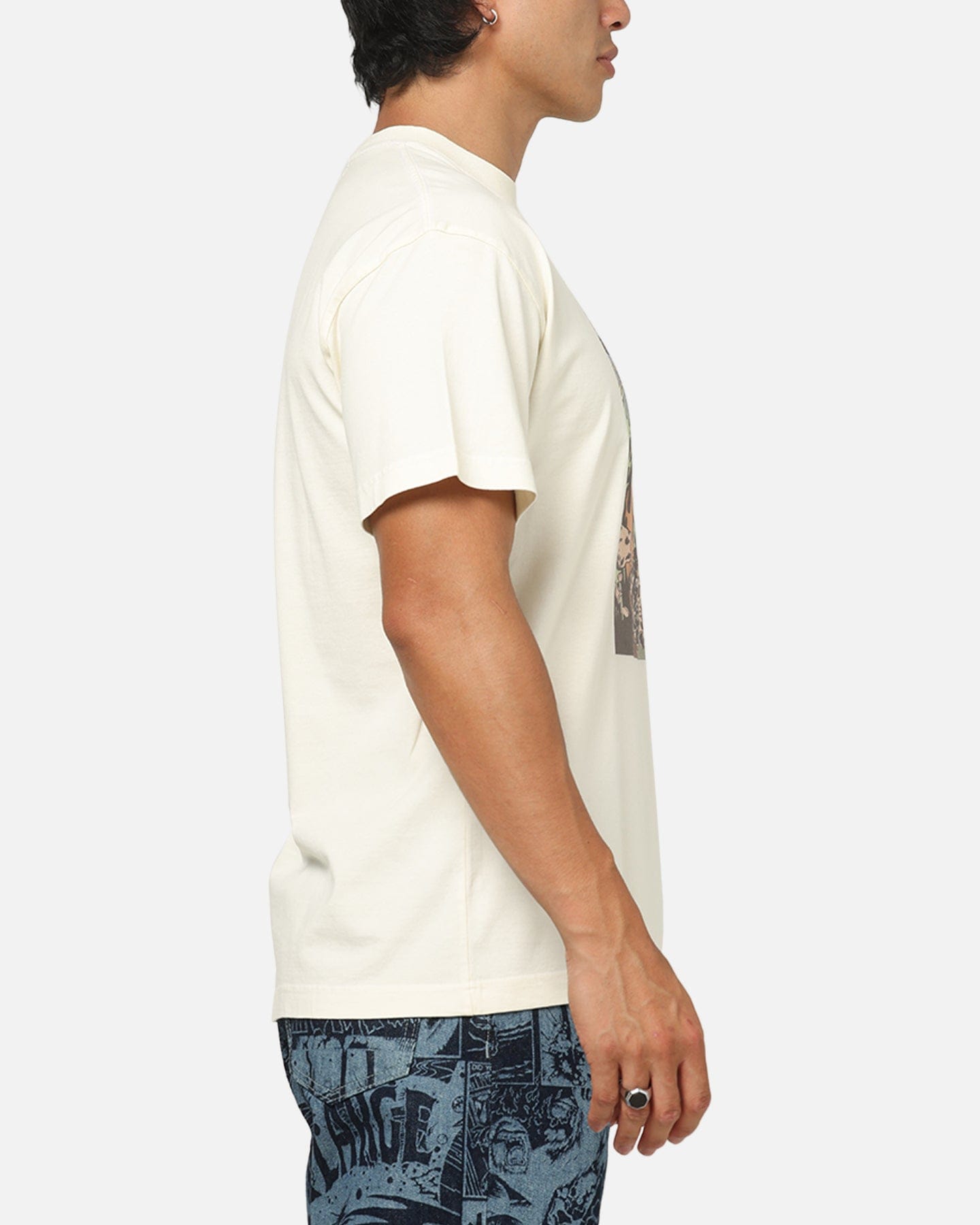 X - Large Comic T - Shirt Off White