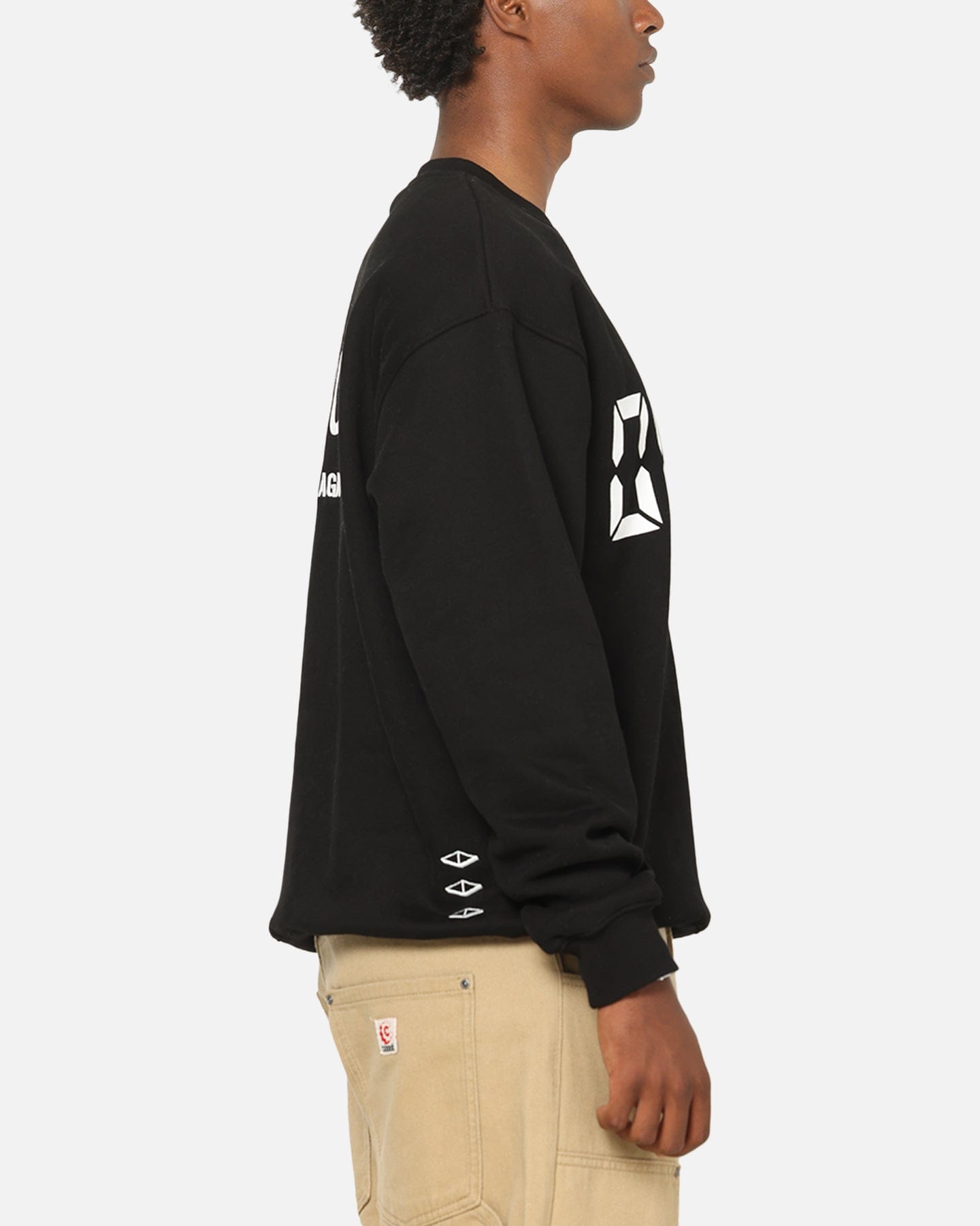 Vouseti Us Against Time Sweater Black