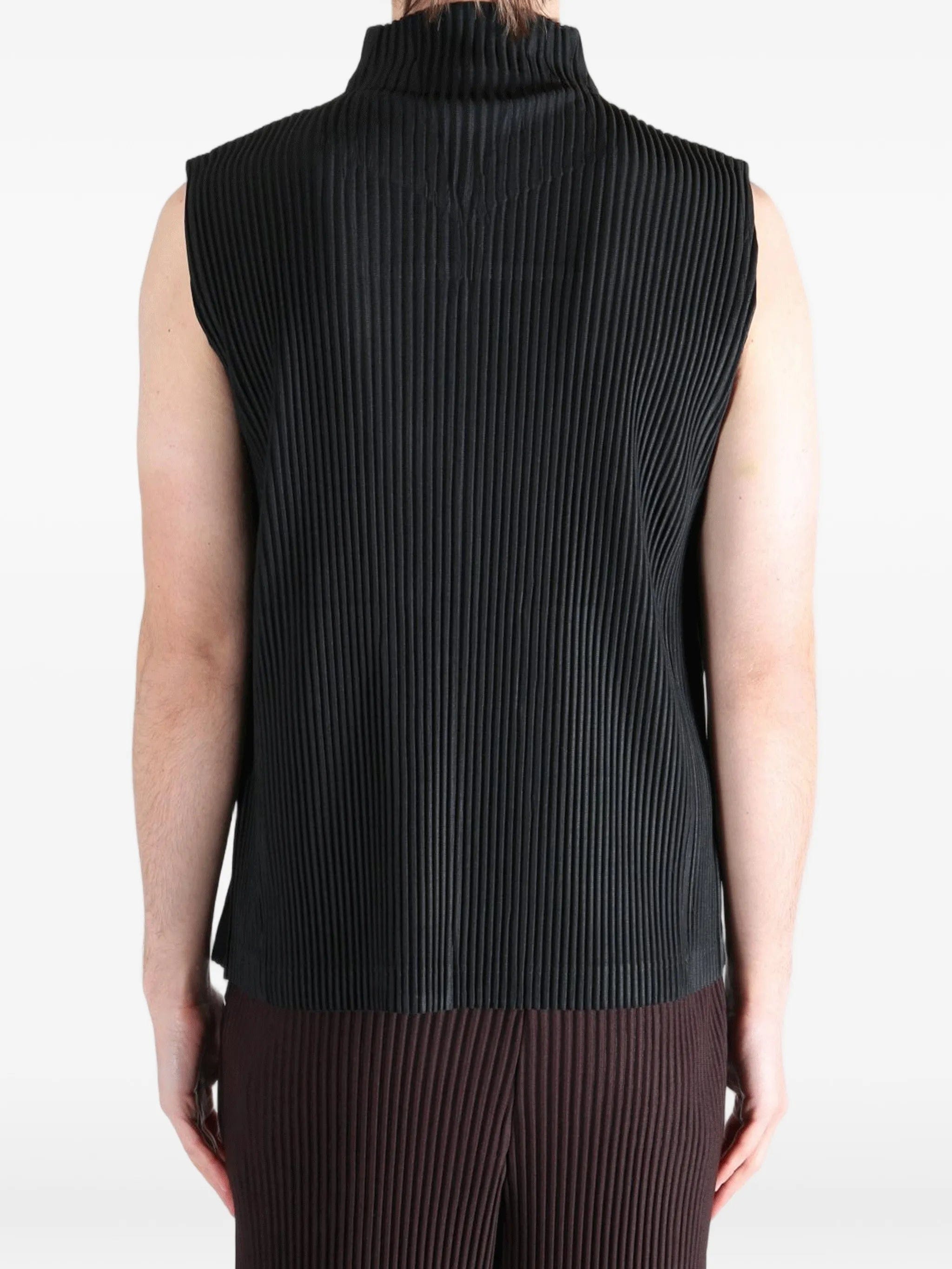 Homme Plissé Issey Miyake Monthly Colors : April pleated zip - up T - shirt