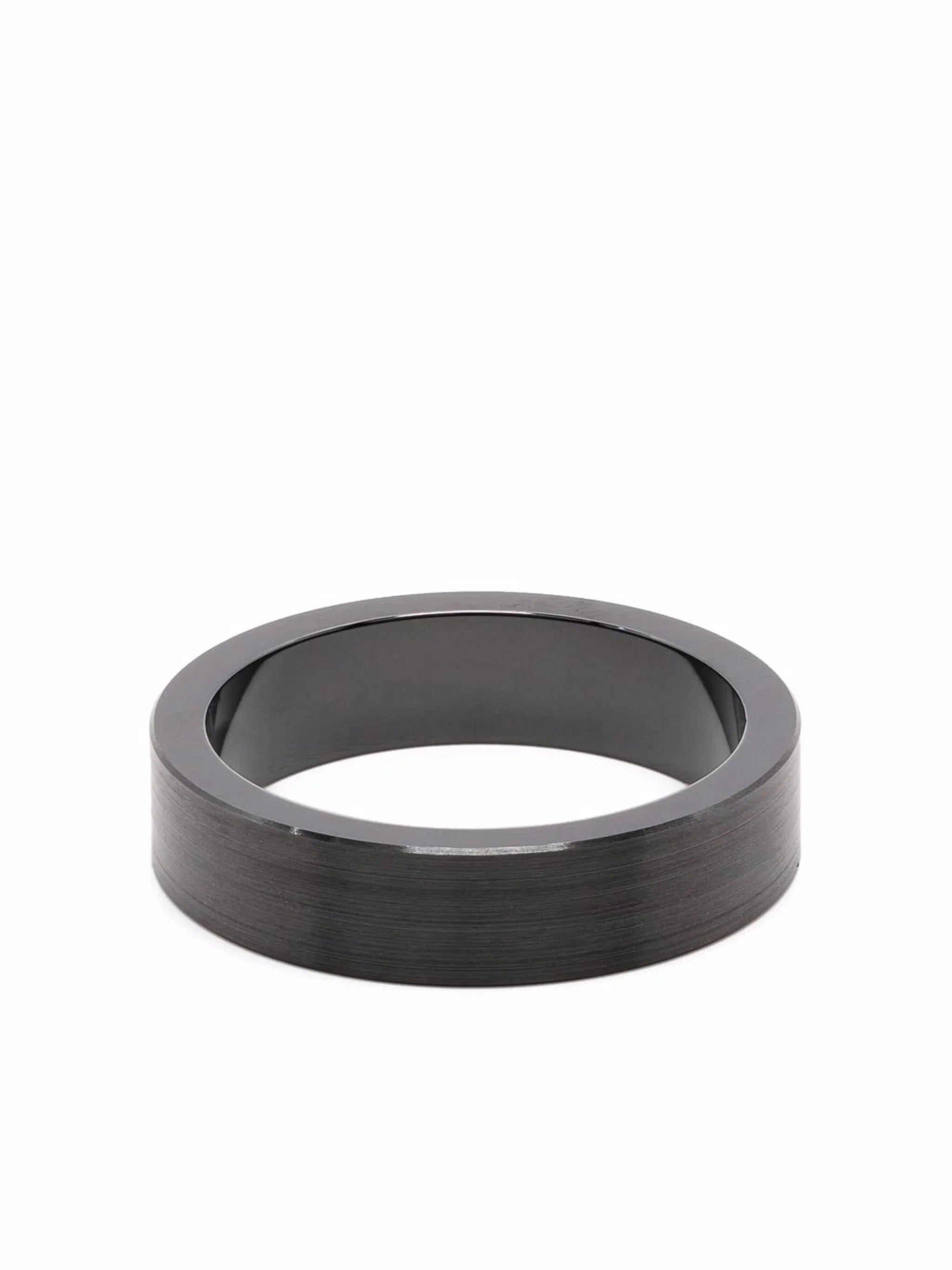 Le Gramme 3 g band ring