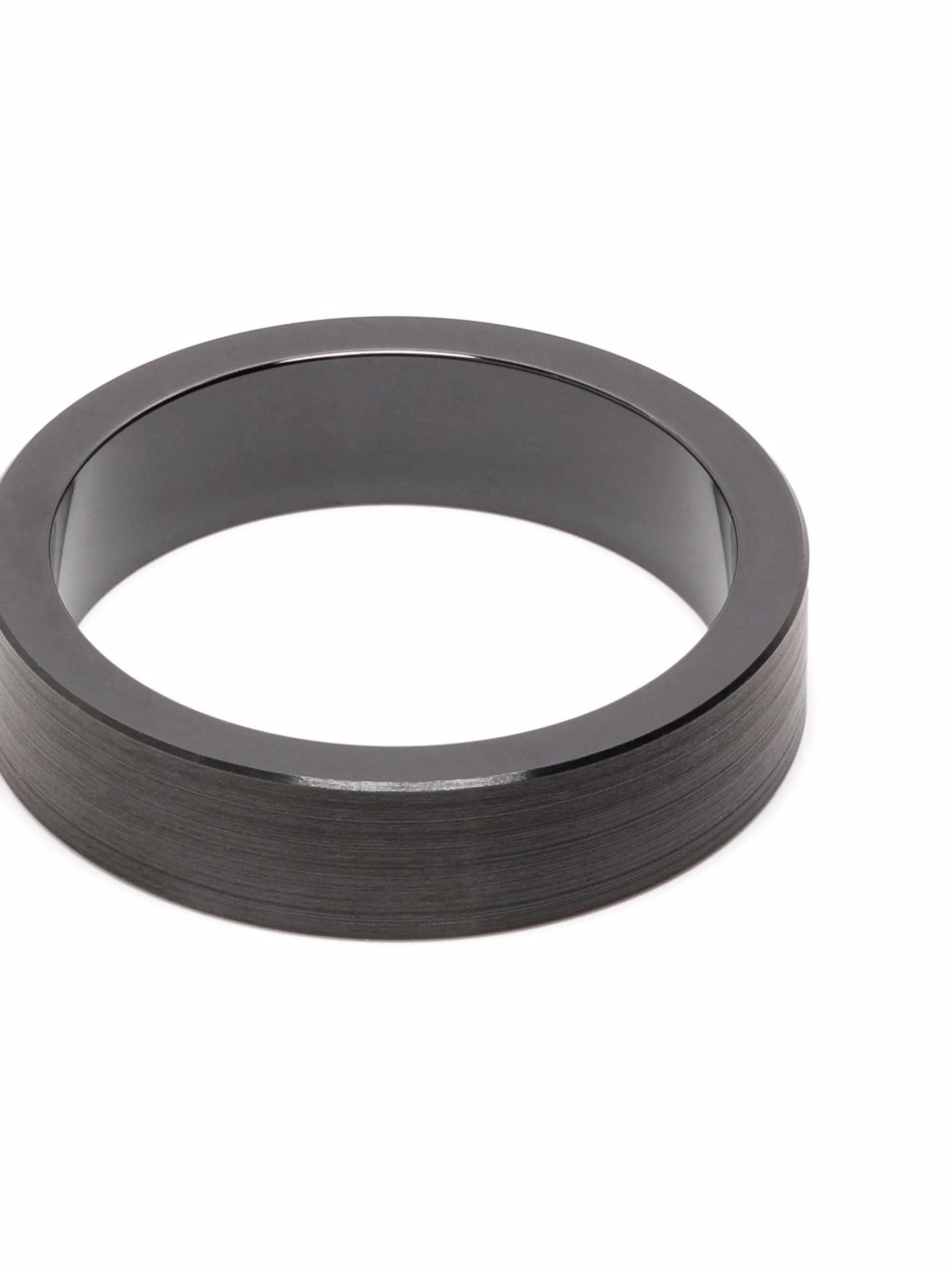 Le Gramme 3 g band ring