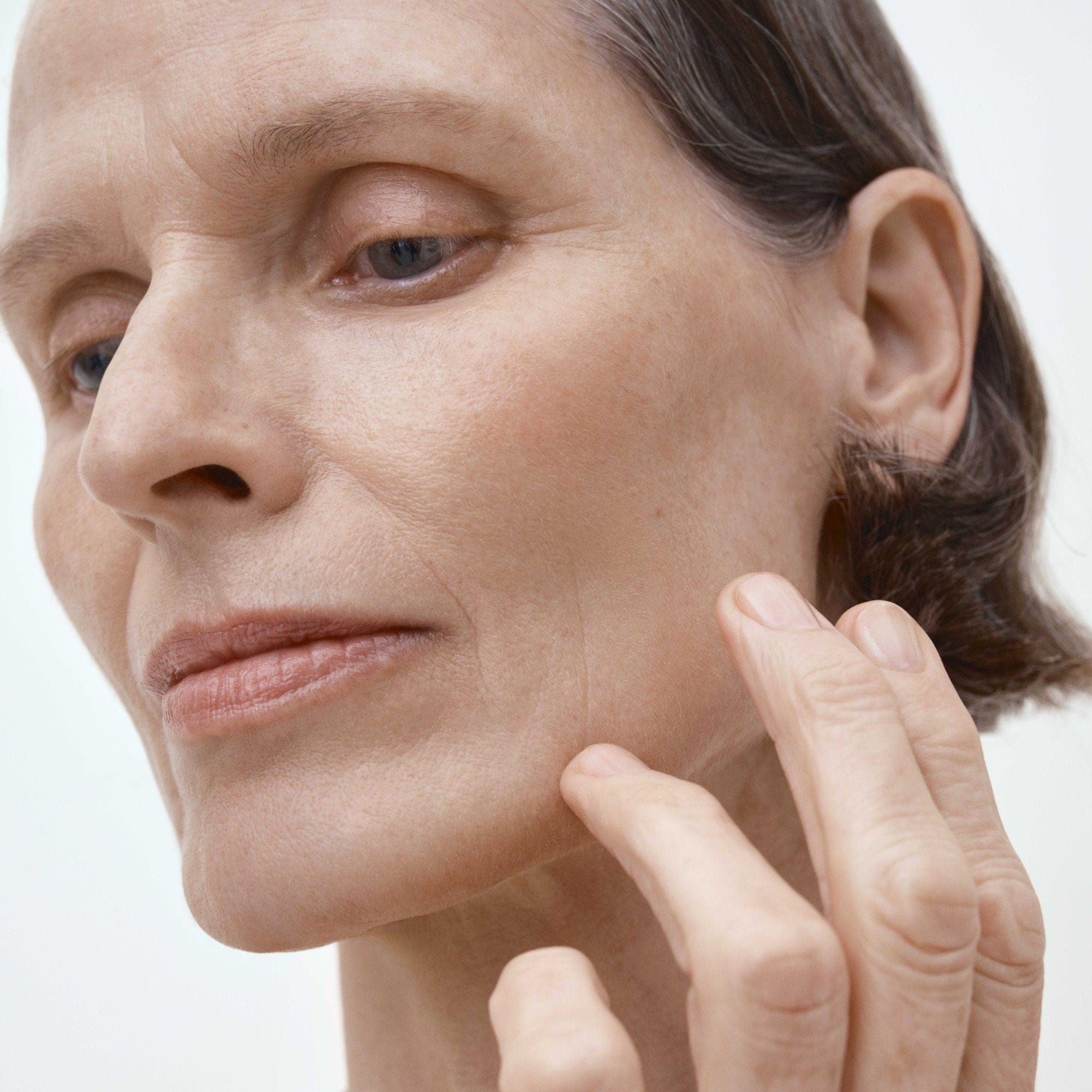 U Beauty The SMOOTH Dynamic Wrinkle Defense Serum