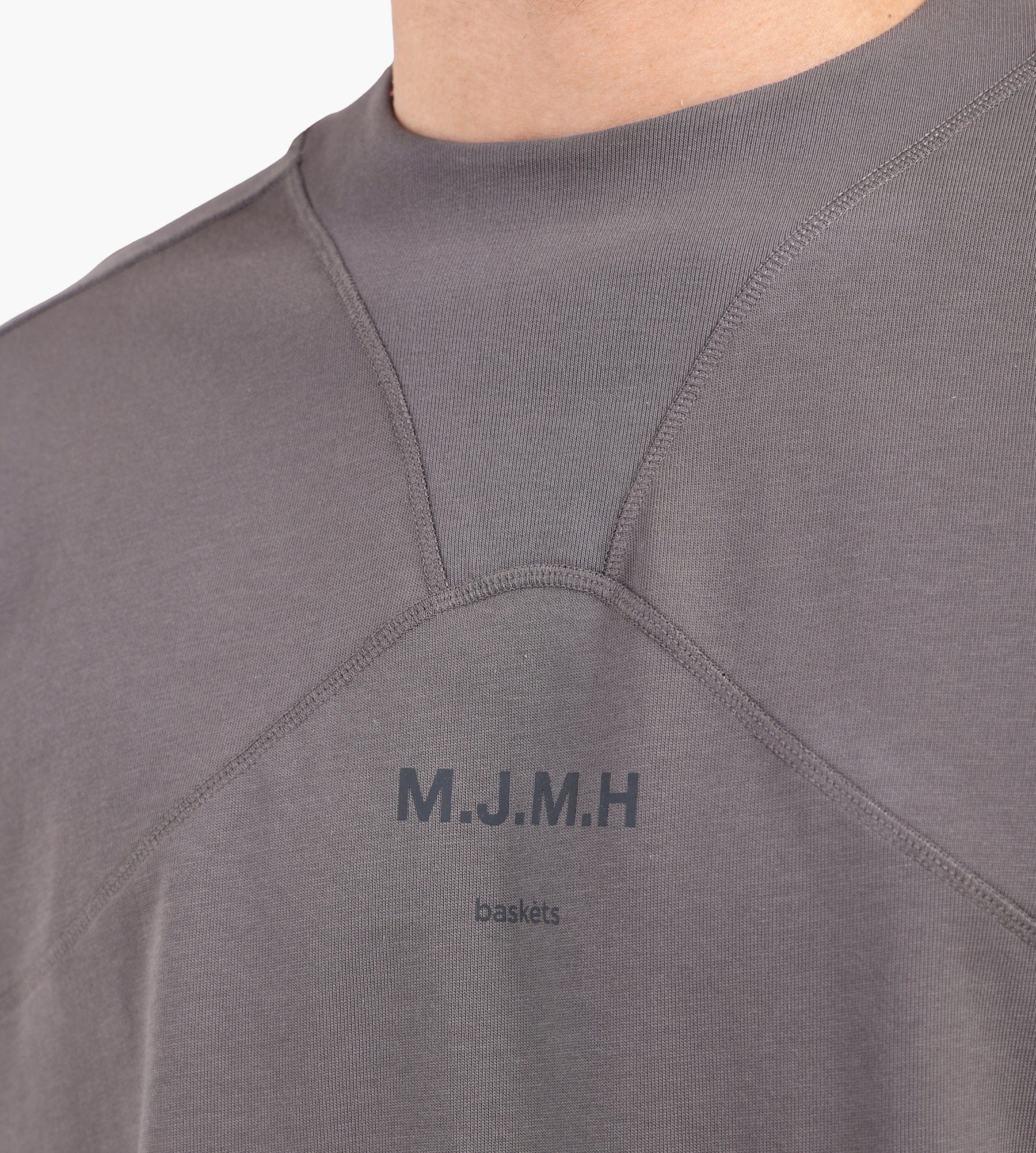 Baskèts | M.J.M.H Hybrid T-Shirt Umber