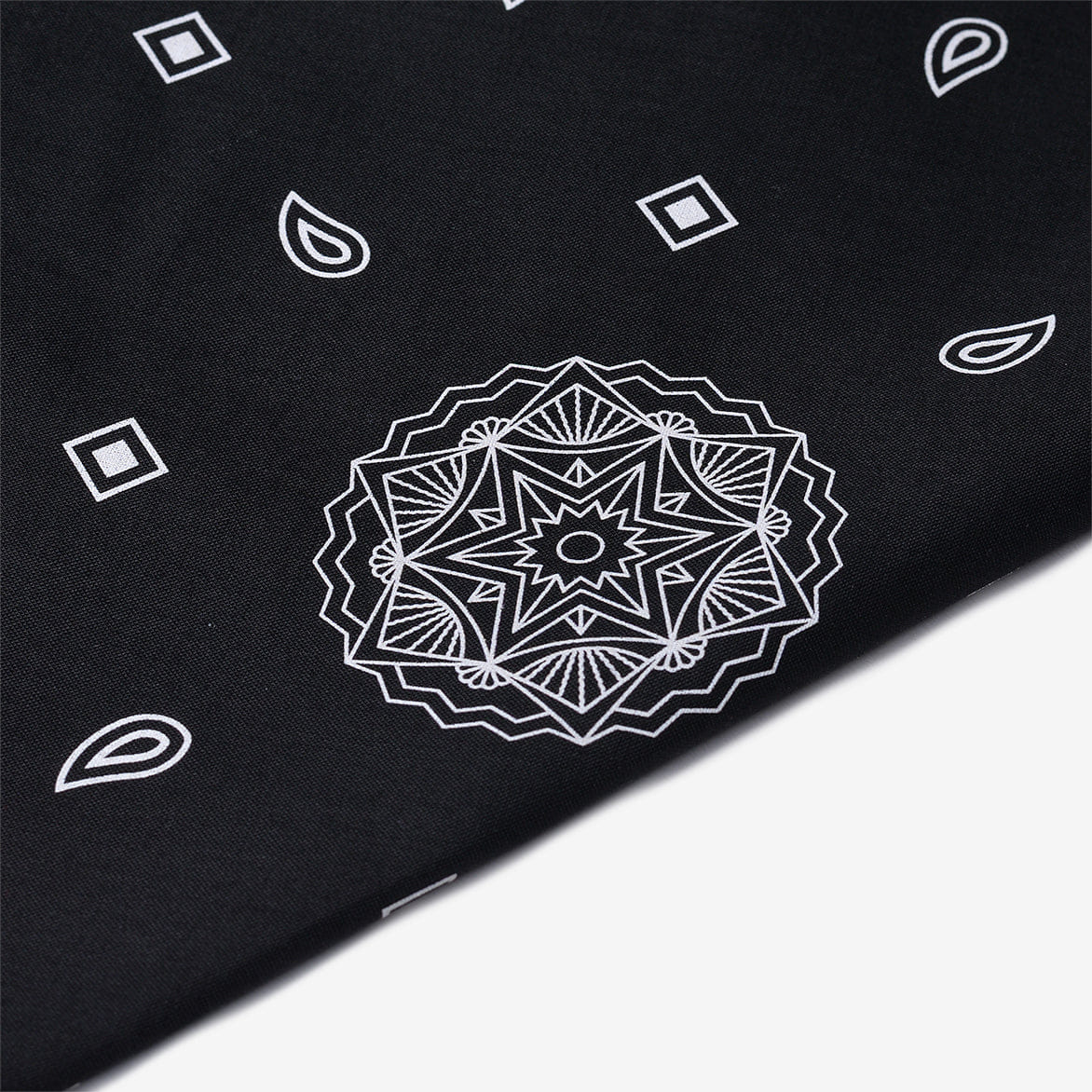 Lapstone & Hammer LAPSTONE MEDALLION DECO BANDANA - BLACK