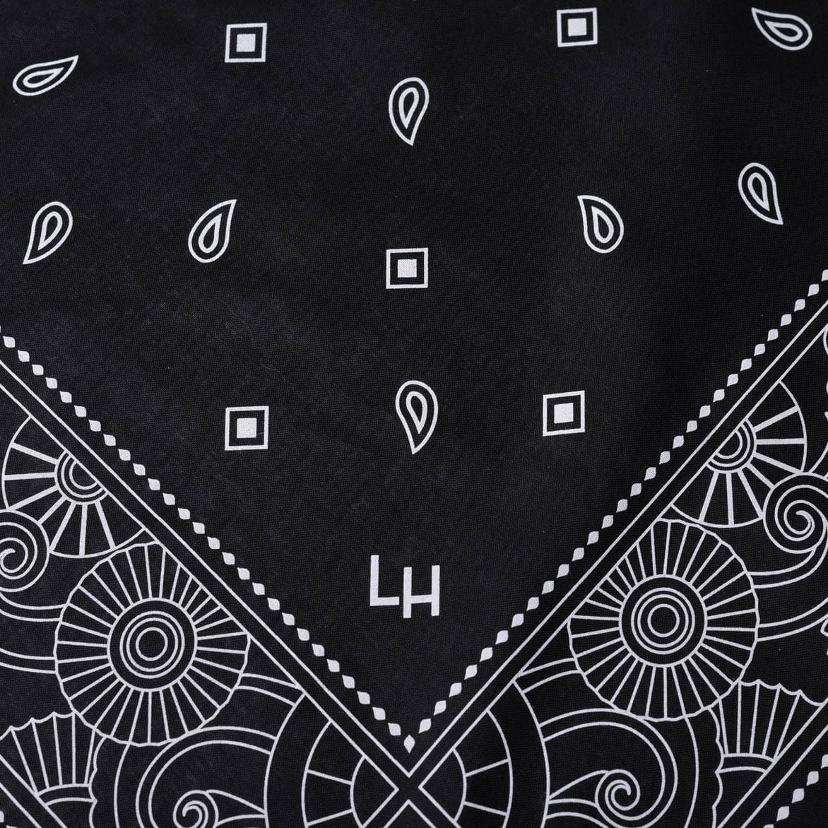 Lapstone & Hammer LAPSTONE MEDALLION DECO BANDANA - BLACK