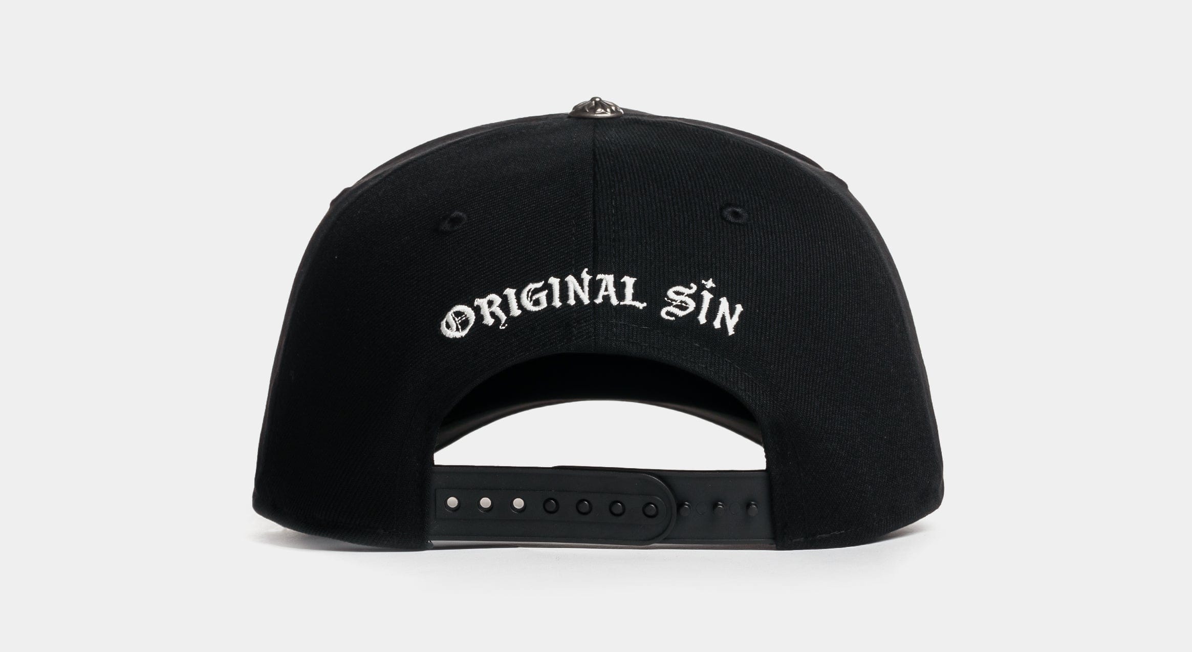 Maison Article Crosses Snapback Mens Hat (Black/White)
