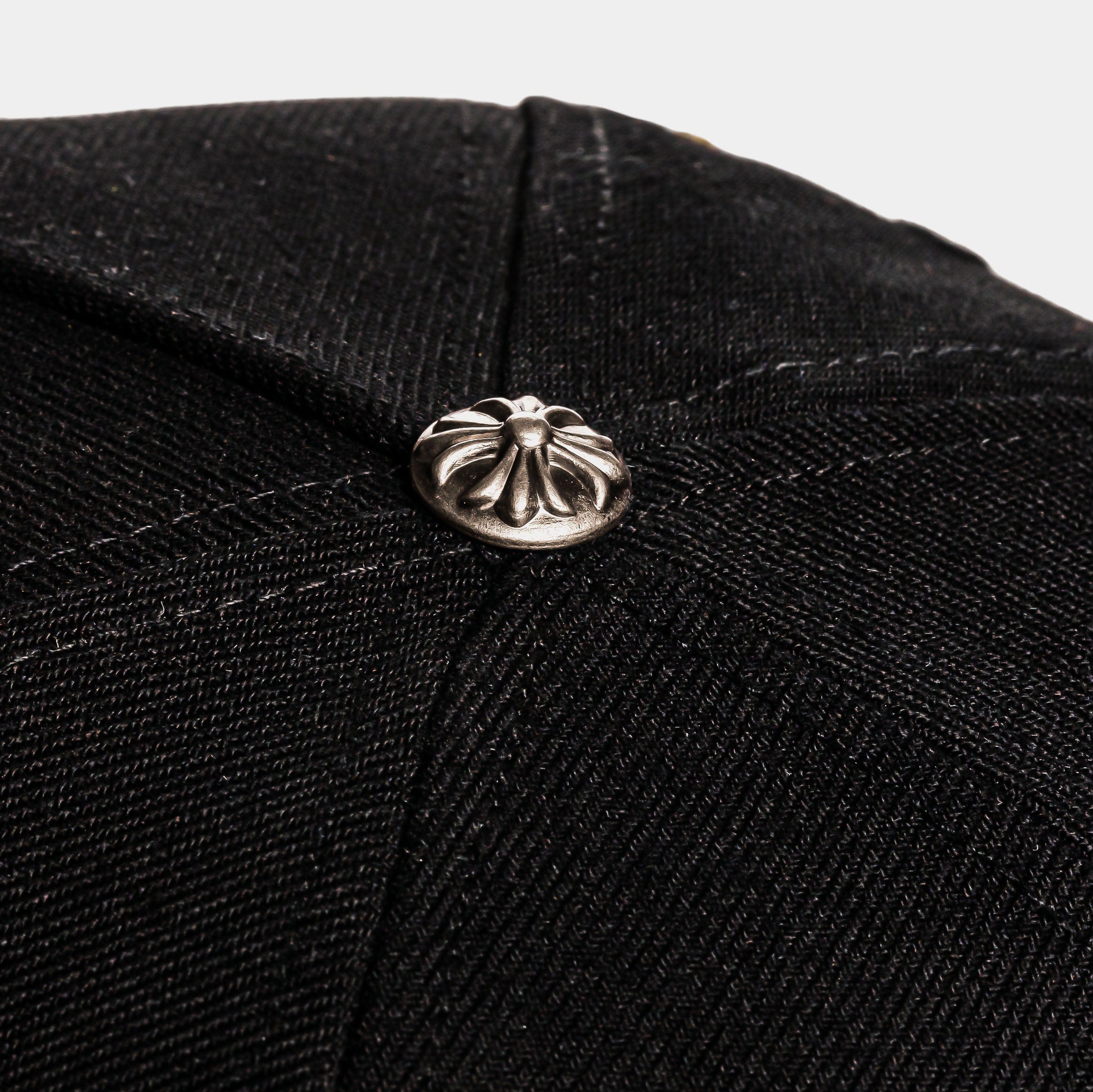 Maison Article Crosses Snapback Mens Hat (Black/White)
