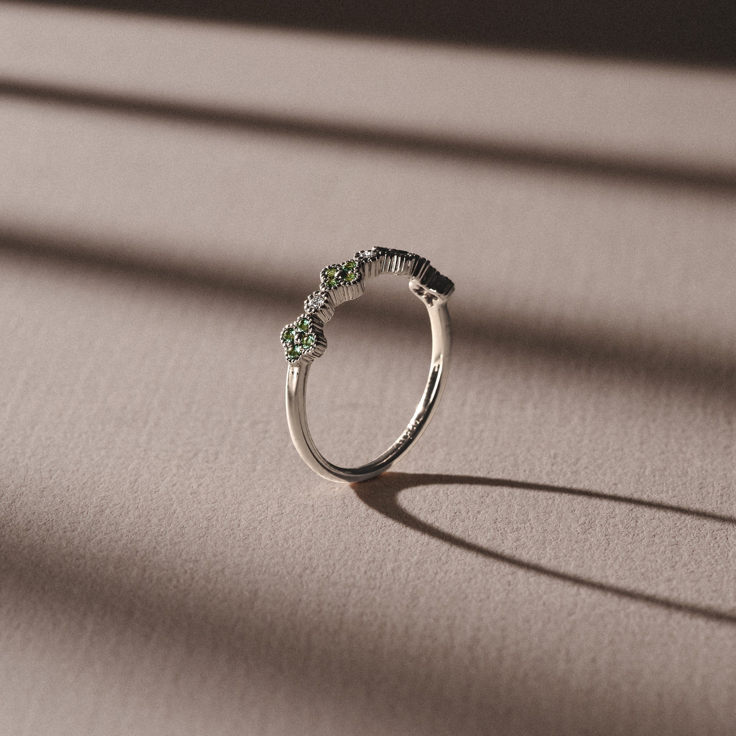 Alegria 0.18ct Lab Emerald 4 Clover Ring in Sterling Silver