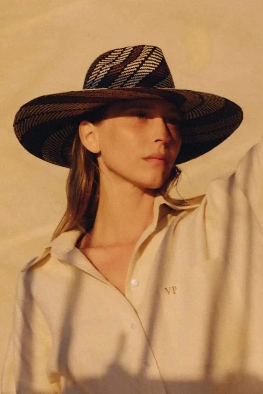 VAN PALMA Ema Straw Hat in Brown