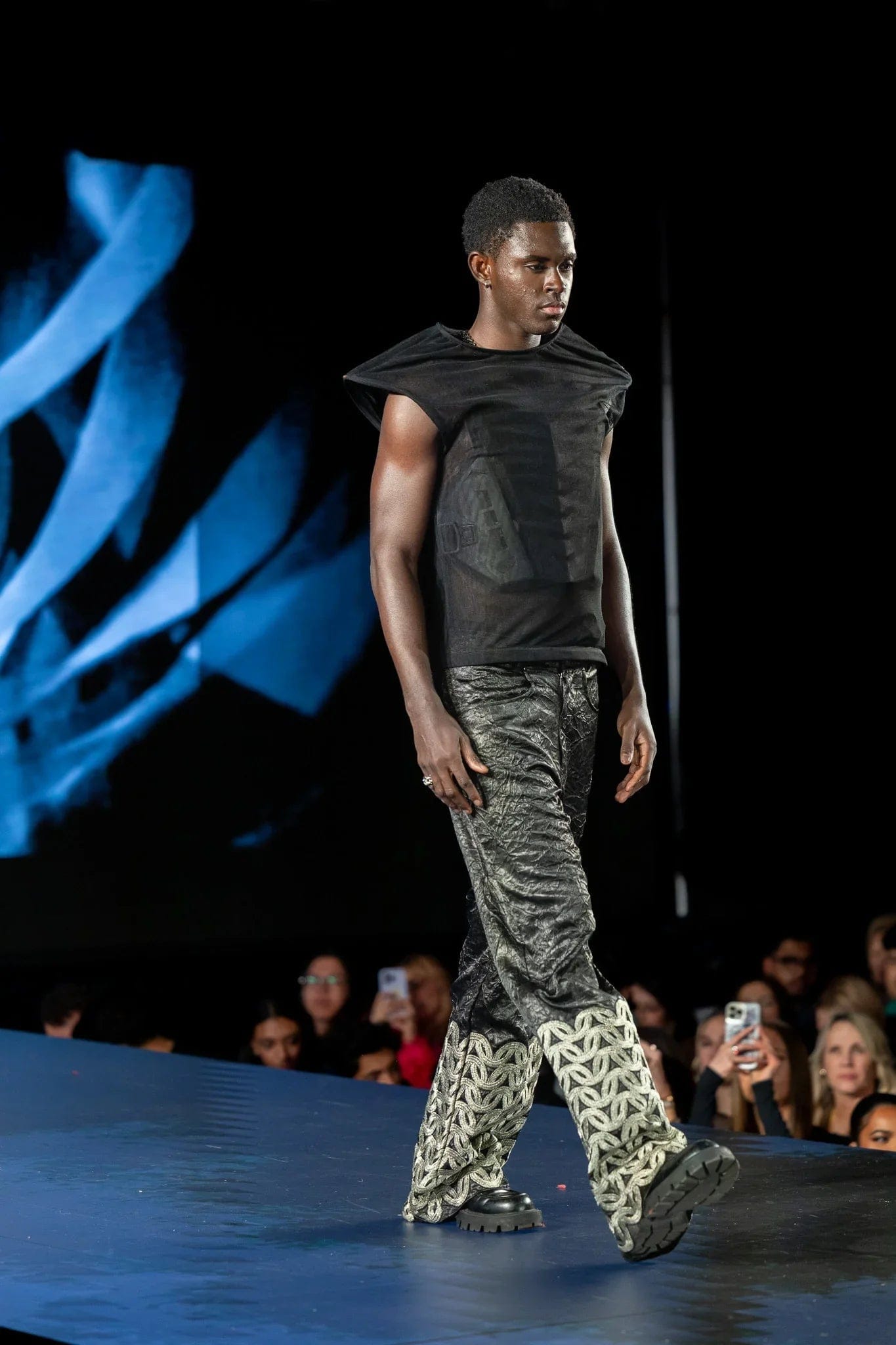Cause & Effect Unbound Embroidery Applique Pant