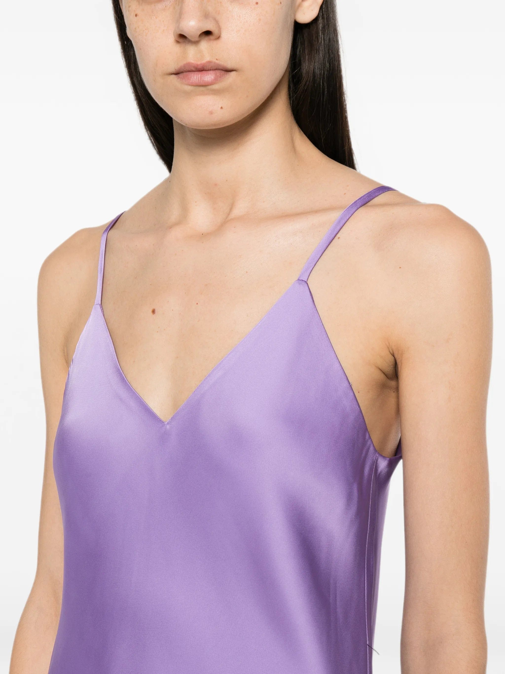 Norma Kamali V - neck midi dress