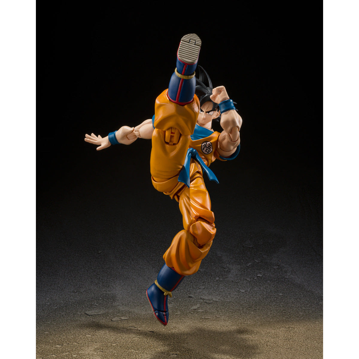 SHF Son Goku Super Hero S.H.Figuarts Action Figure - Dragon Ball Super