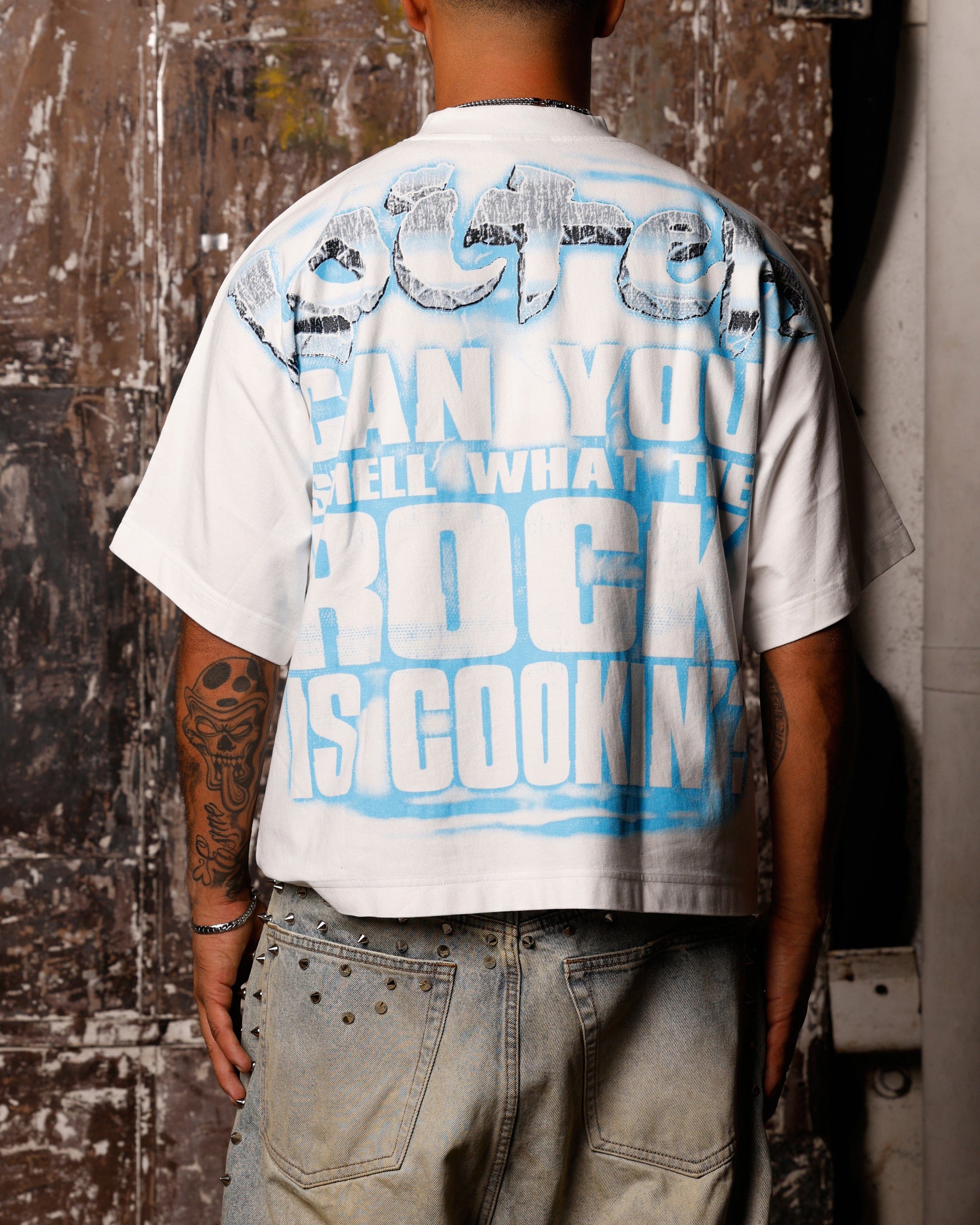 Loiter x WWE The Rock Vintage T - Shirt Off White