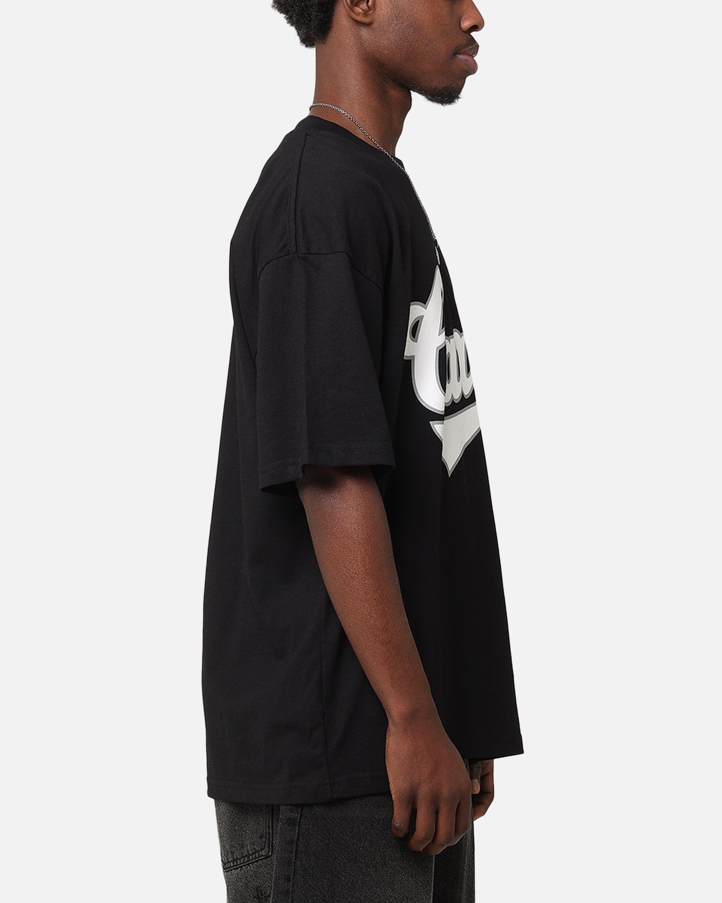 Carre Team Script T - Shirt Black