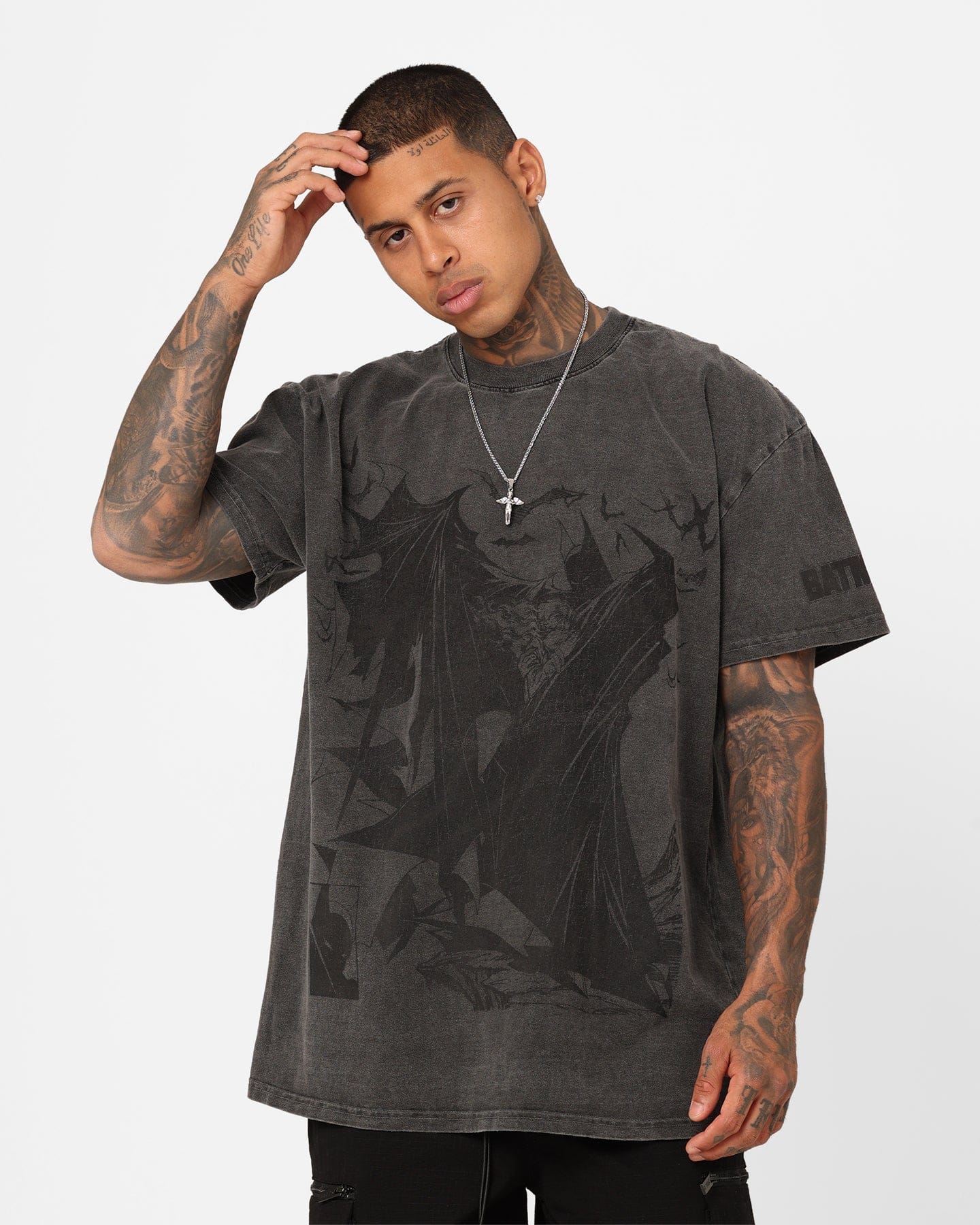 73studio x DC Batman Issue #423 Noir Heavyweight Vintage T - Shirt Black Wash