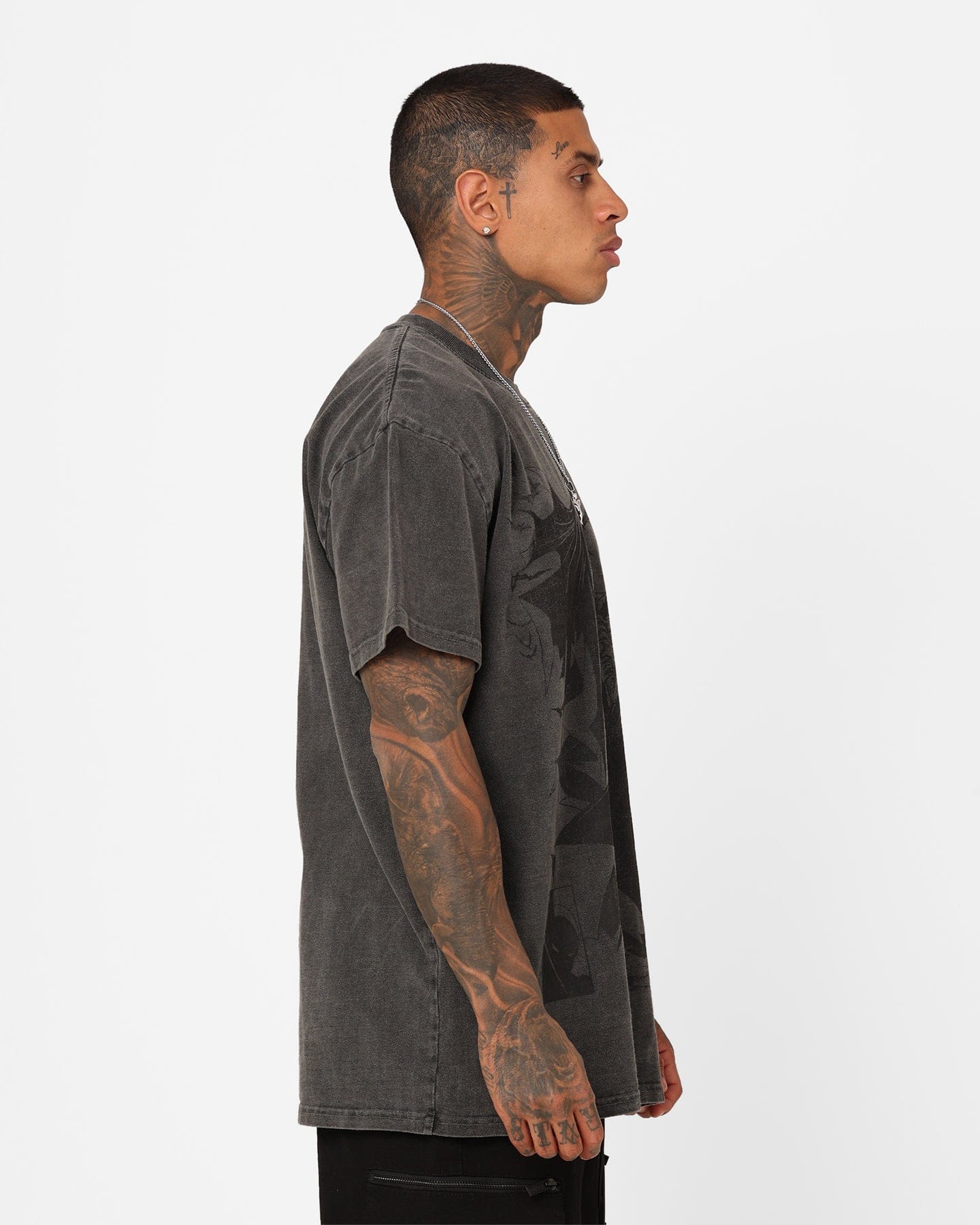 73studio x DC Batman Issue #423 Noir Heavyweight Vintage T - Shirt Black Wash