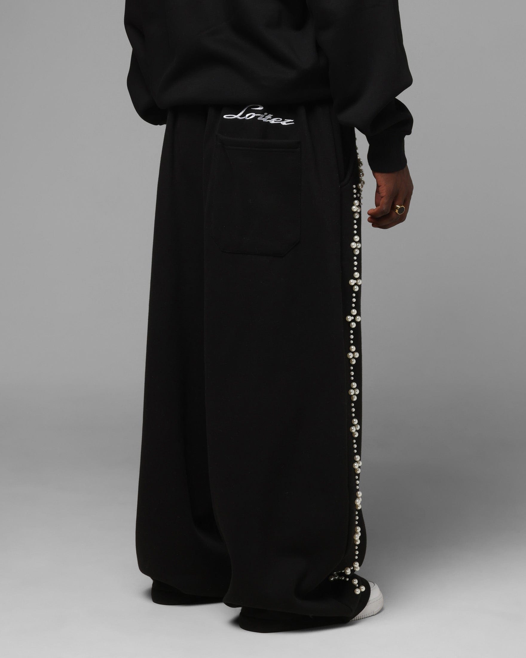 Loiter Pearl Sweatpants Black